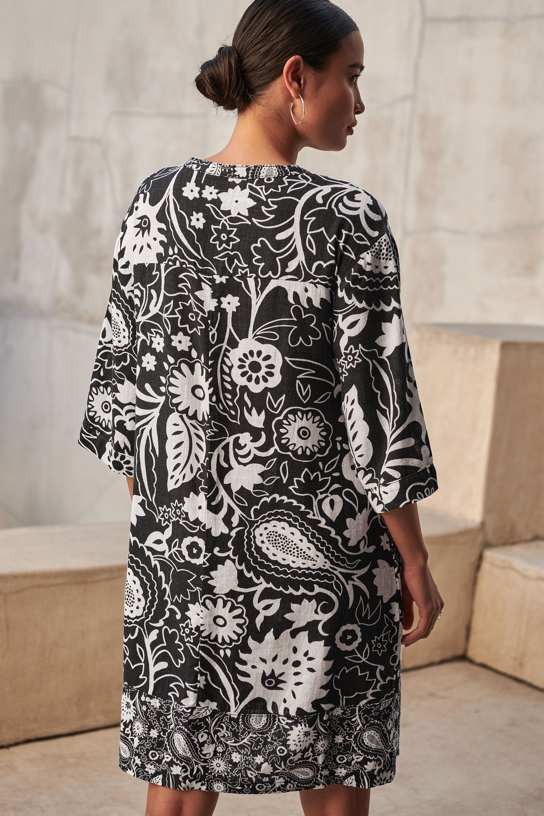 Print (1-tlg) Kaftankleid Floral Leinen mit Next Black/White Sommerkleid
