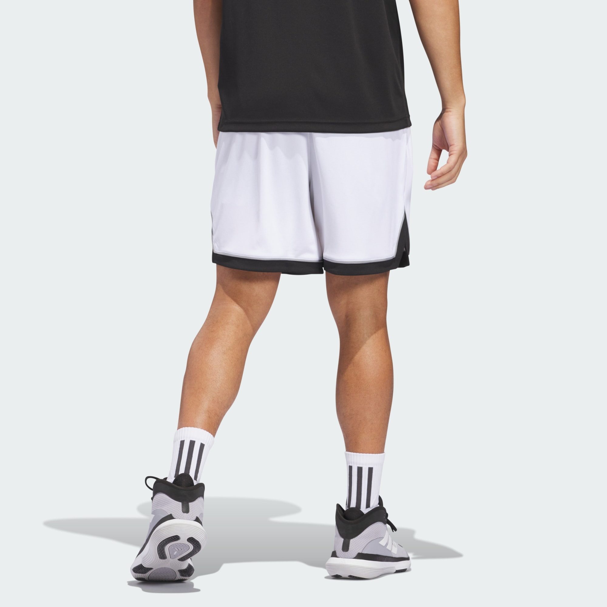 adidas Performance Shorts ADIDAS BASKETBALL BADGE OF SPORT SHORTS (1-tlg)