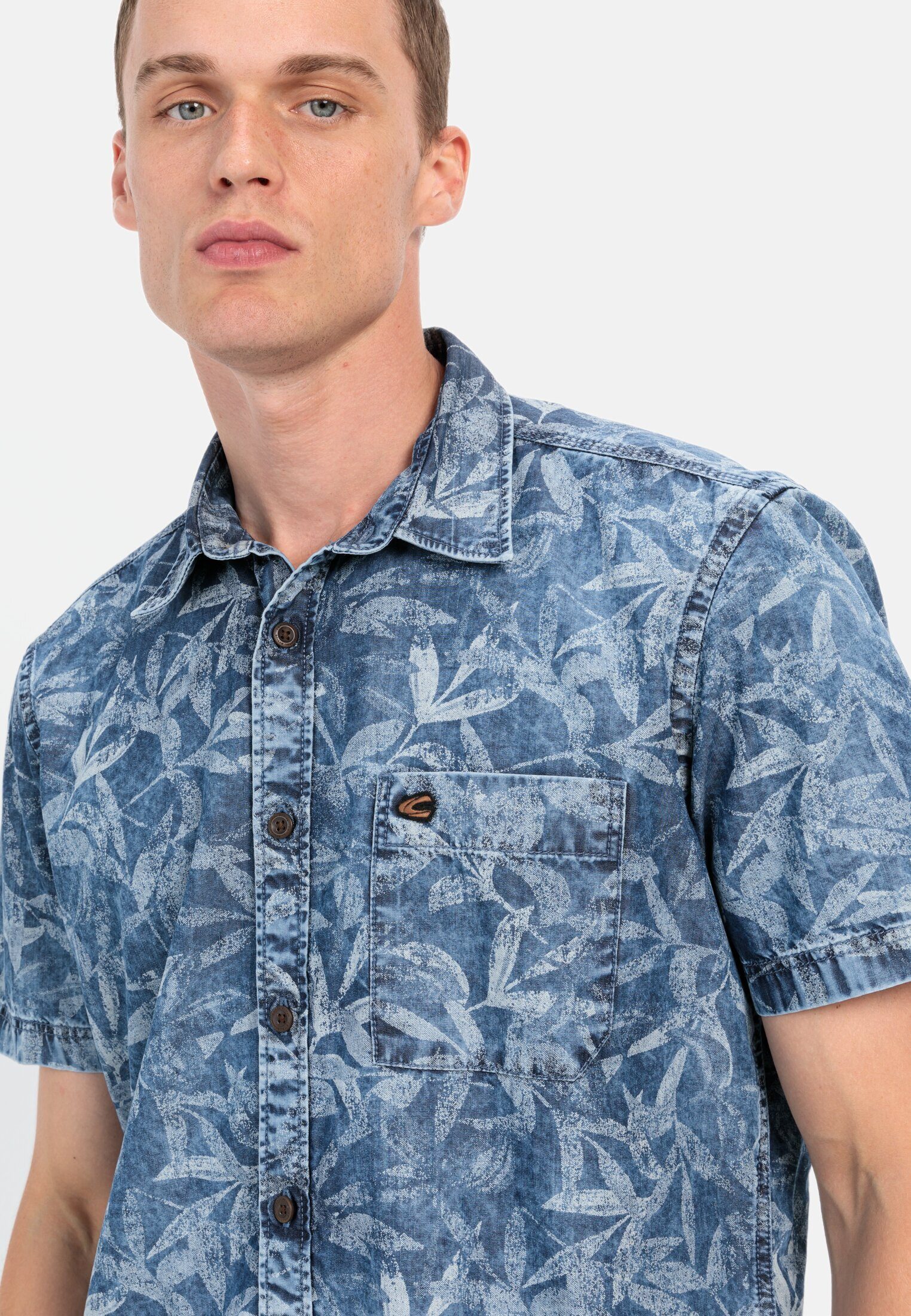 camel active Kurzarmhemd mit Allover-Print Kurzarm Kentkragen Kentkragen