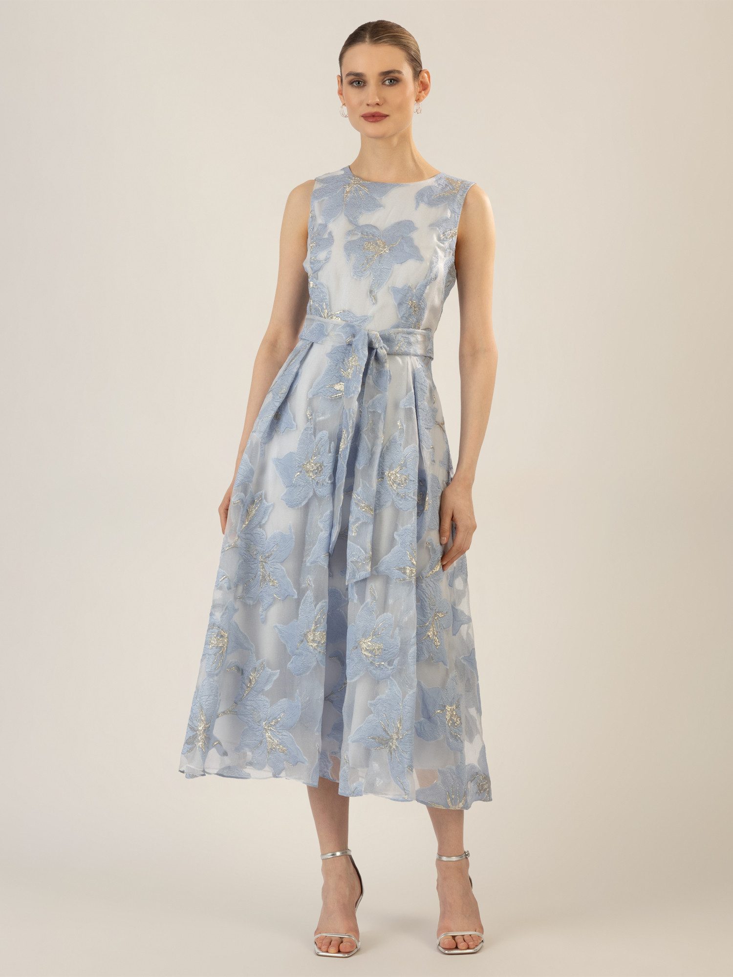 Apart Midikleid aus einem strukturierten Organza günstig online kaufen