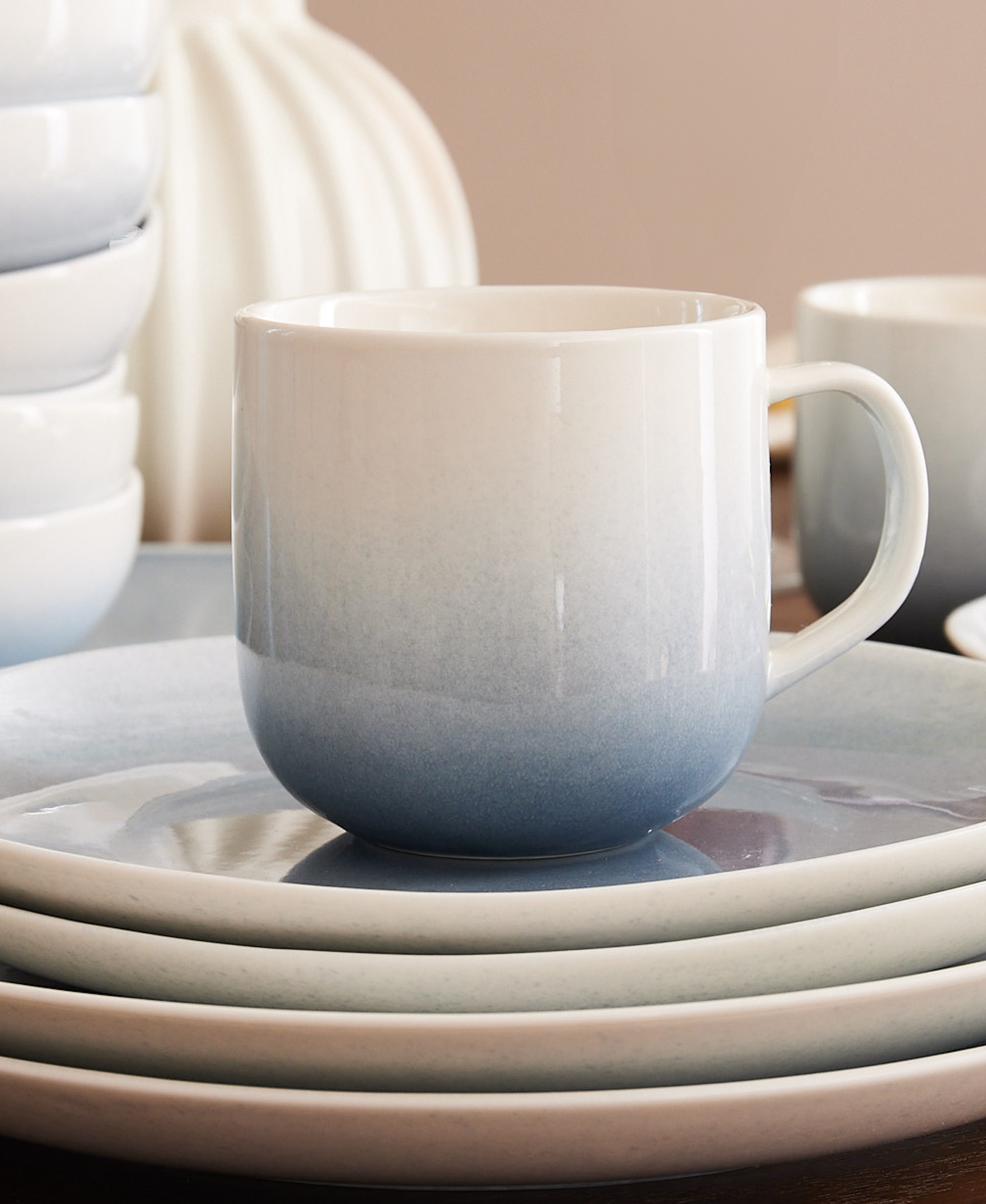 GLAMIRA Kaffeeservice Organisches blaues Tassenset mit Sprühglasur (2-tlg), 2 Personen, New Bone, Organisches Blaues Sprühglasur