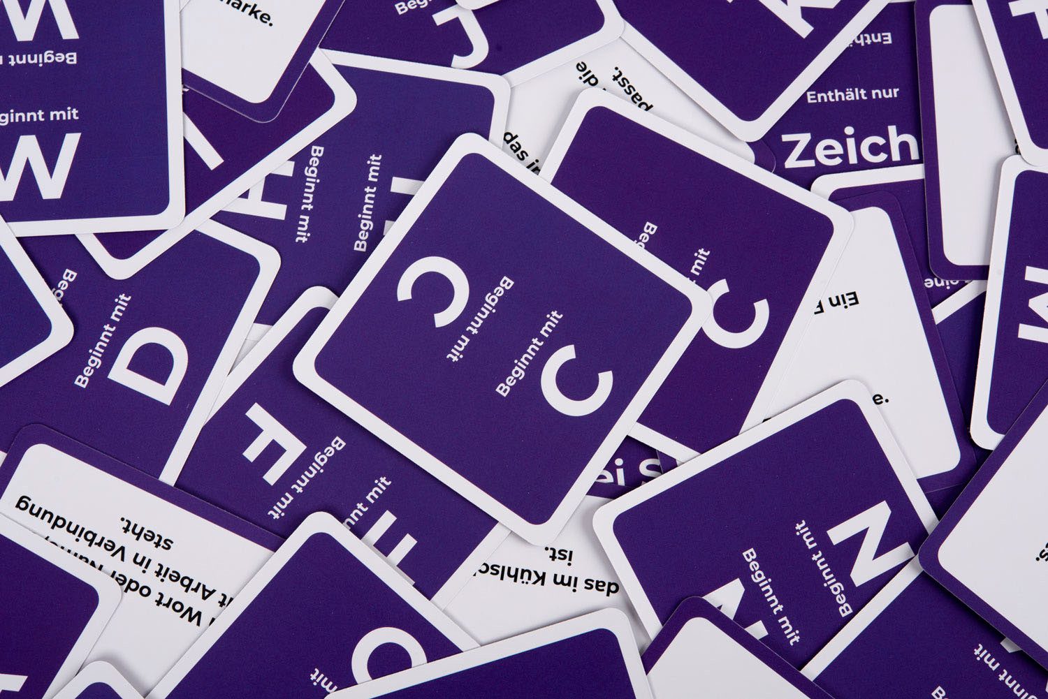 more is more Spiel Blackout Family Edition, Kartenspiel, Made in Europe