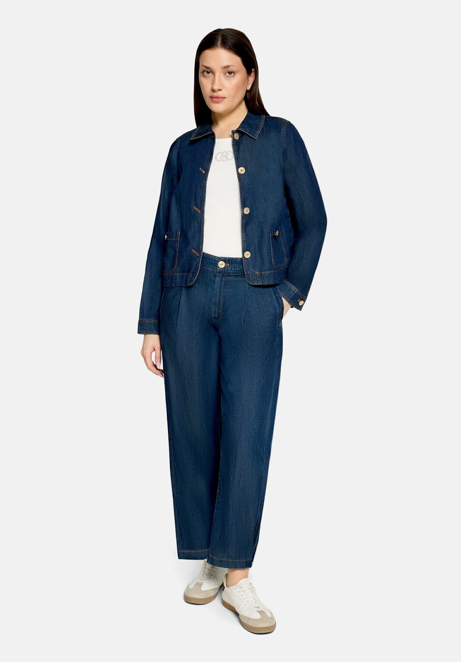 Cartoon Jackenblazer Damen mit aufgesetzten Taschen