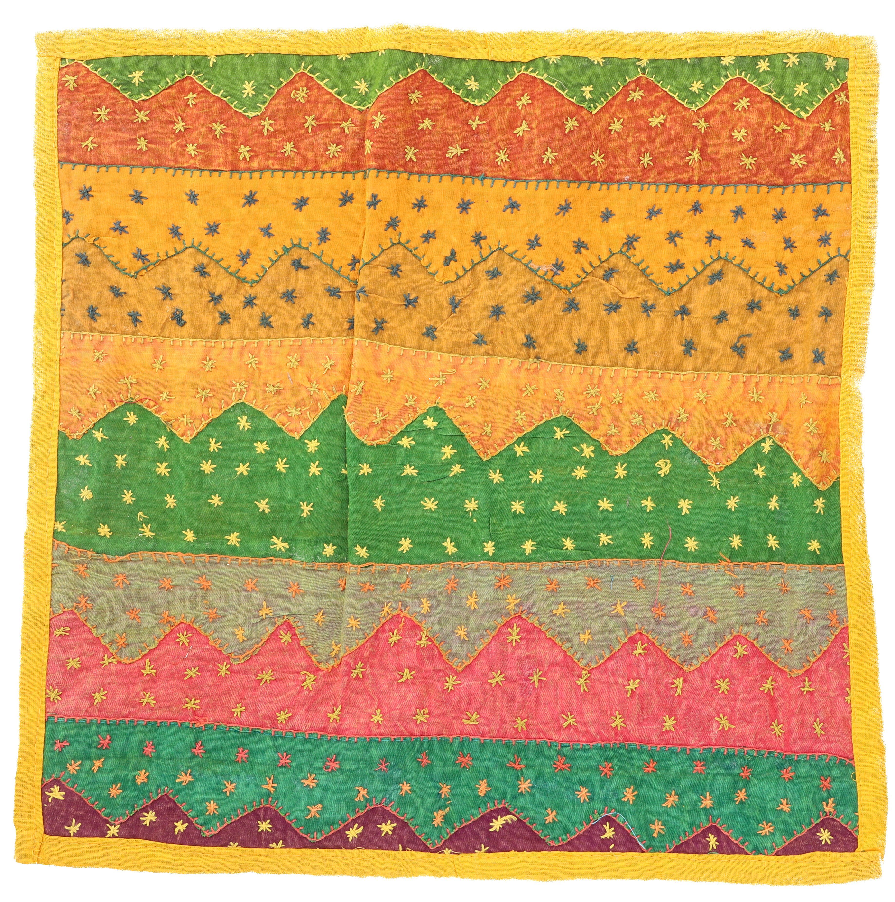Guru-Shop Kissenbezüge Indische Kissenhülle, bestickter Patchwork..