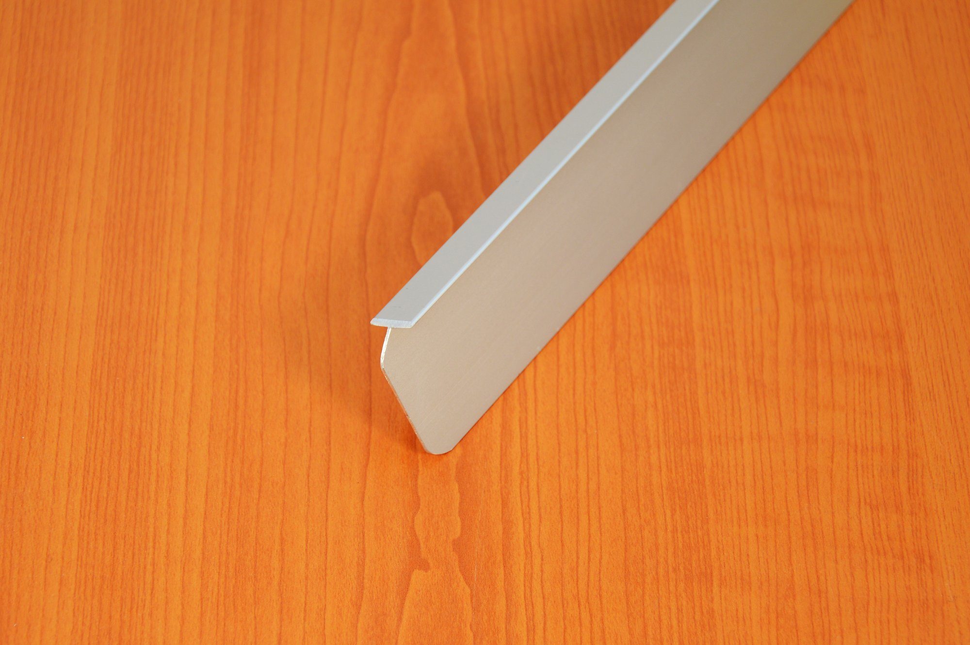 B&B Stuckleiste Abschlussleiste ​Winkelleisten Verbindungsleiste T - Verbinder 38mm, 1-St.