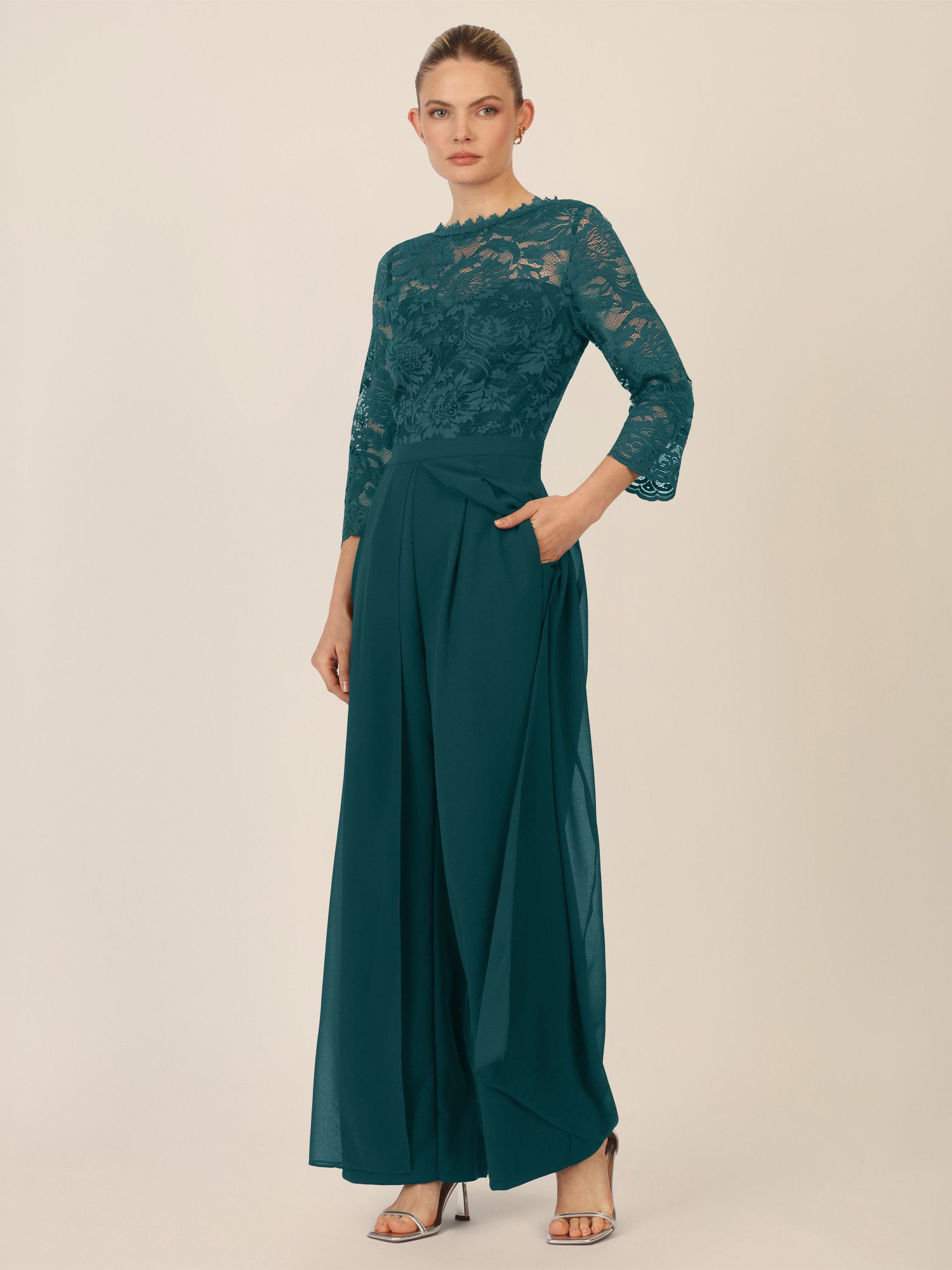 Apart Jumpsuit mit Spitzentop und weitem Bein günstig online kaufen