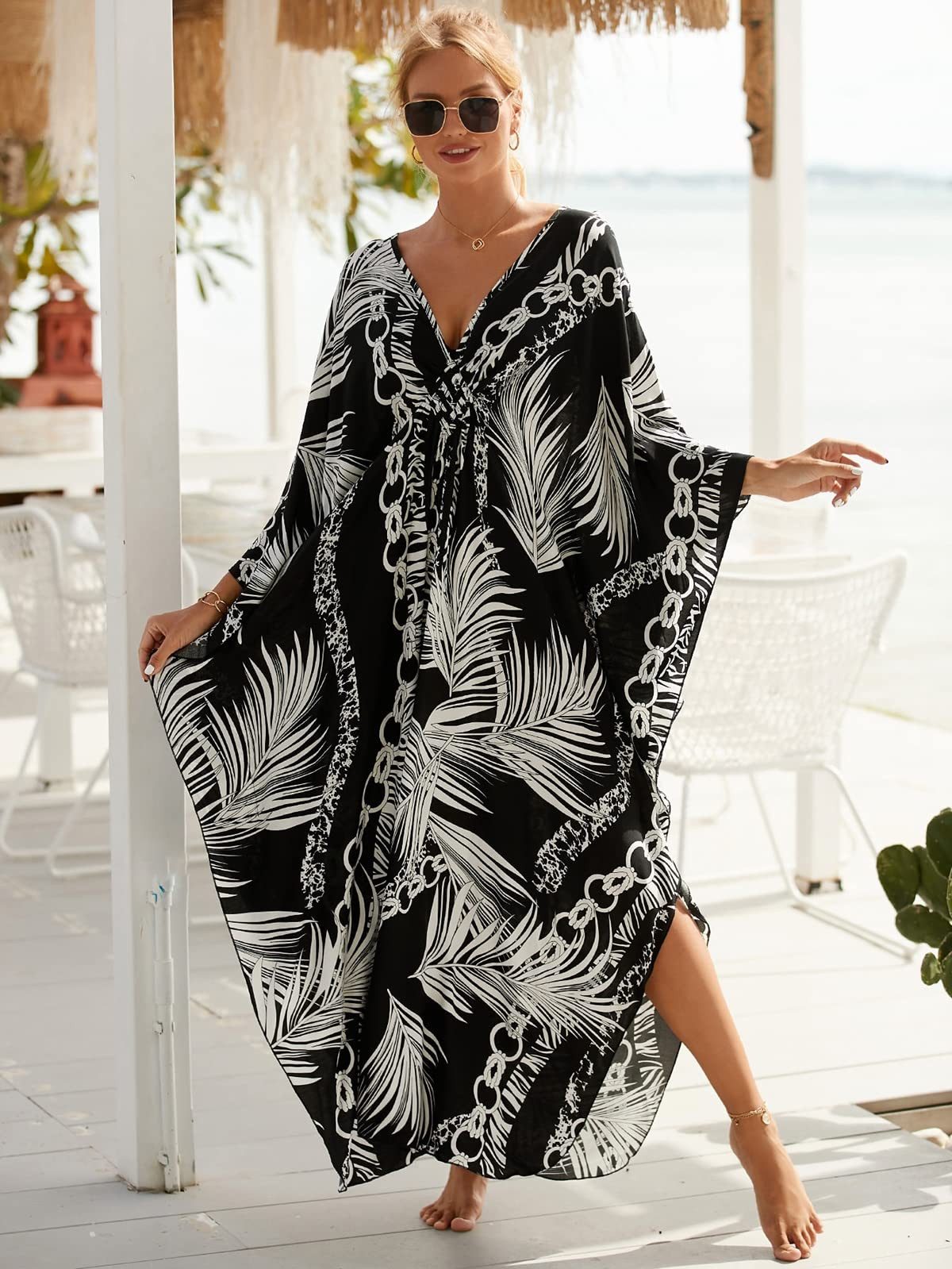 MOPUEA Strandkleid Damen Strandkaftan Boho Strandkleid Sommer Oversize Bikini Cover Up (Strandkaftan Damen Sommerkleid Bikini Cover Up, Luftiger Kaftan mit V Ausschnitt und Boho Print) Leicht Atmungsaktiv Oversize Seitenschlitze Boho Stil