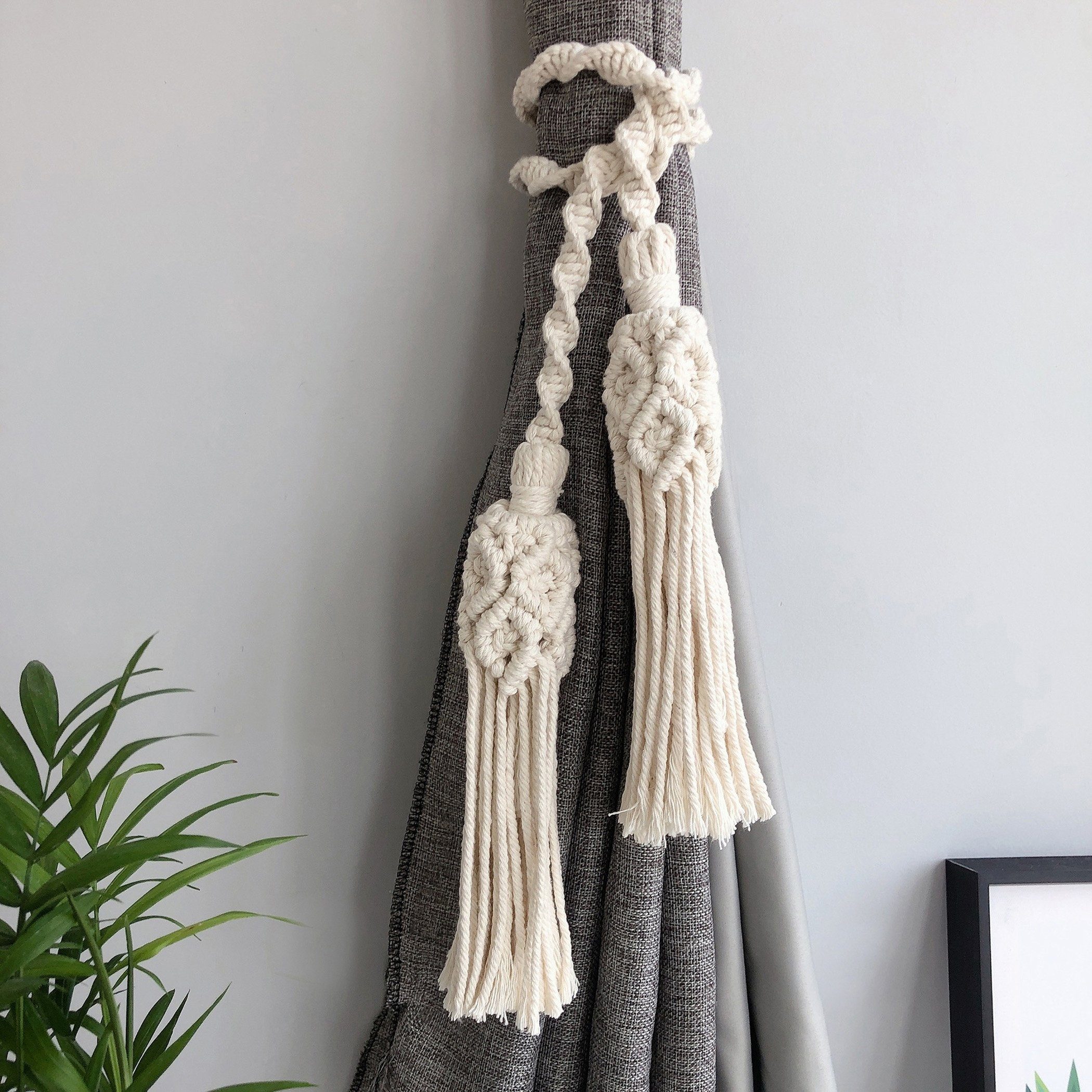 Coonoor Raffhalter Gardinen, (1-tlg), mit Quaste, günstig online kaufen