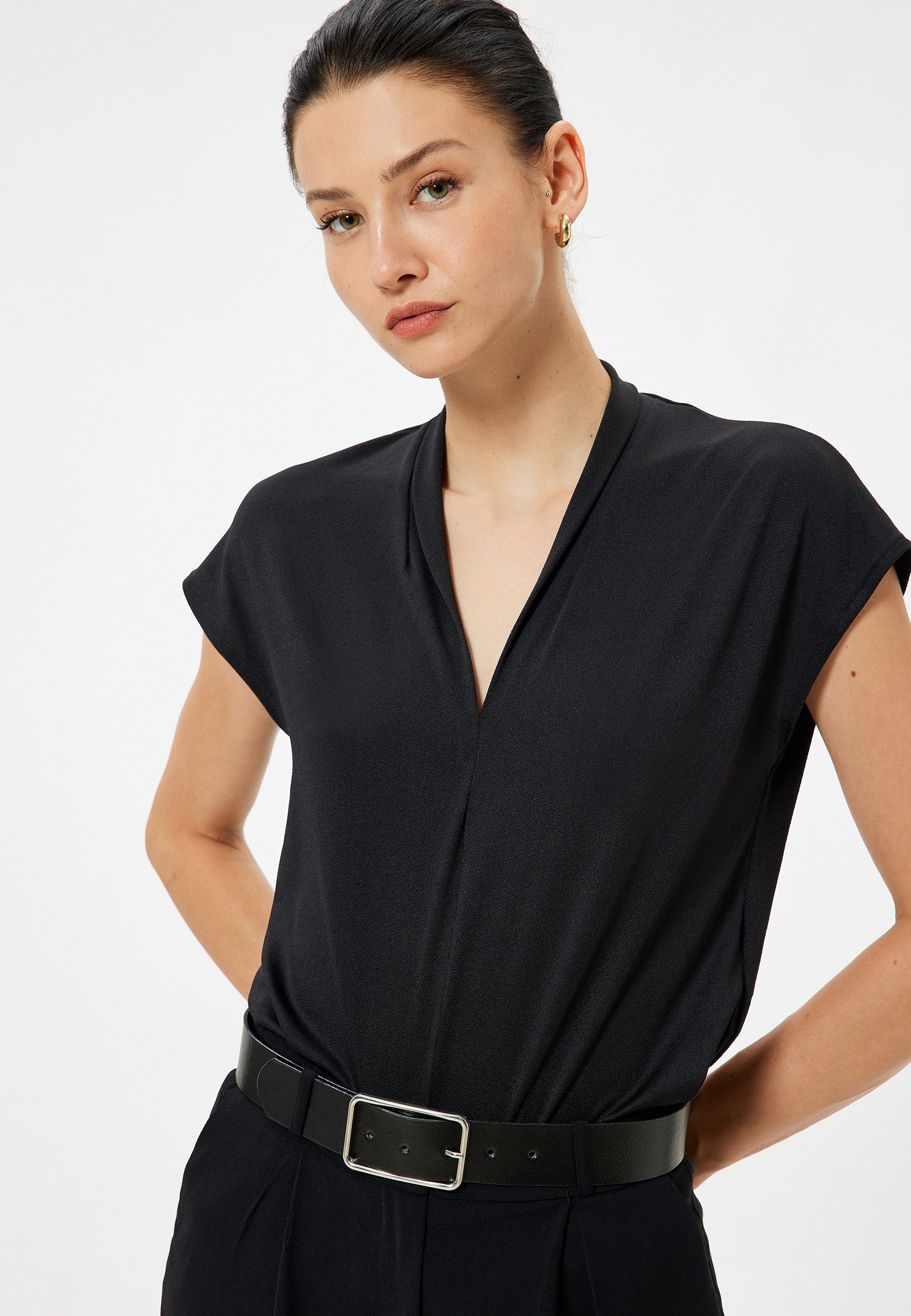 Koton Kurzarmbluse Kappenärmel V-Kragen