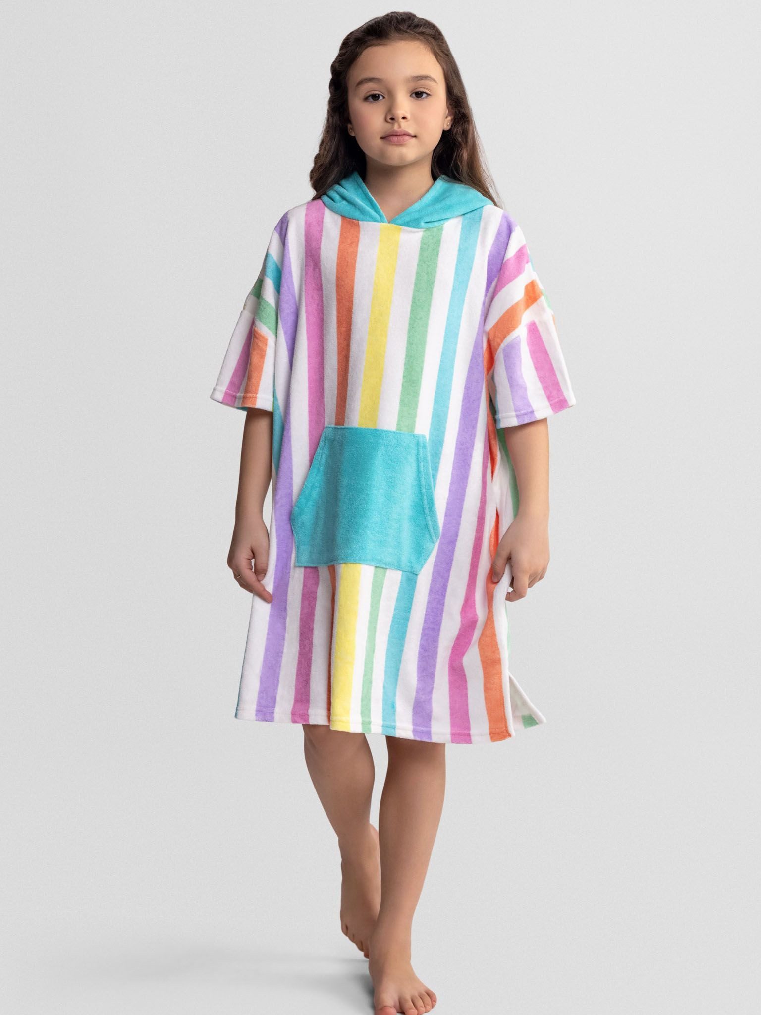 MINOTI Badeponcho mit Kapuze und buntem Print