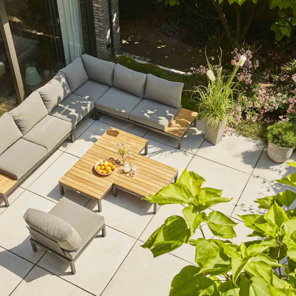 Siena Garden Loungesofa Alvida, Aluminium, Teakholz, inkl. Sitz- und Rückenkissen grau