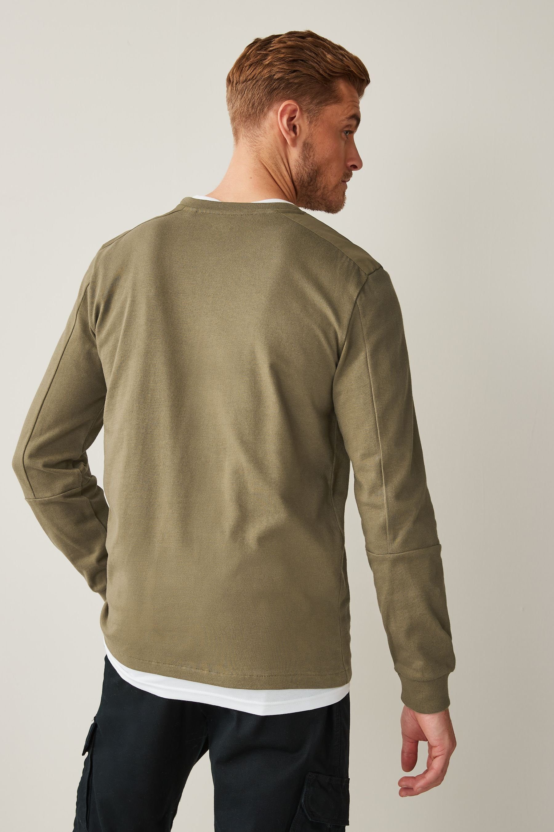 Green mit Khaki (1-tlg) T-Shirt Next T-Shirt Utility-Tasche-Langarm
