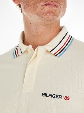 Tommy Hilfiger Poloshirt CONTRAST GLOBAL STRIPE REG POLO mit kontrastfarbenen Details