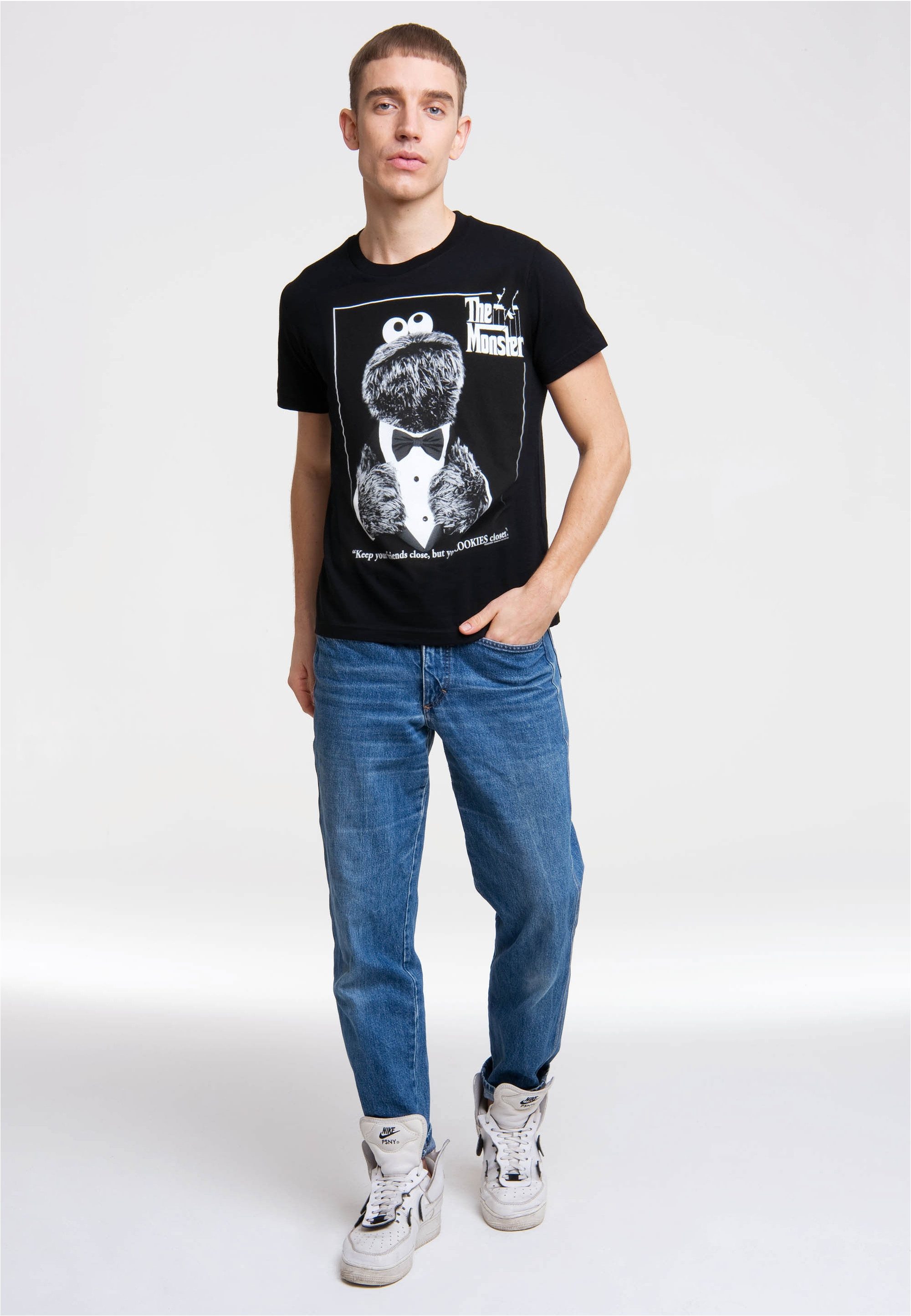 LOGOSHIRT T-Shirt Sesamstrasse - Krümelmonster Pate mit coolem Print – Bild 2 von 4