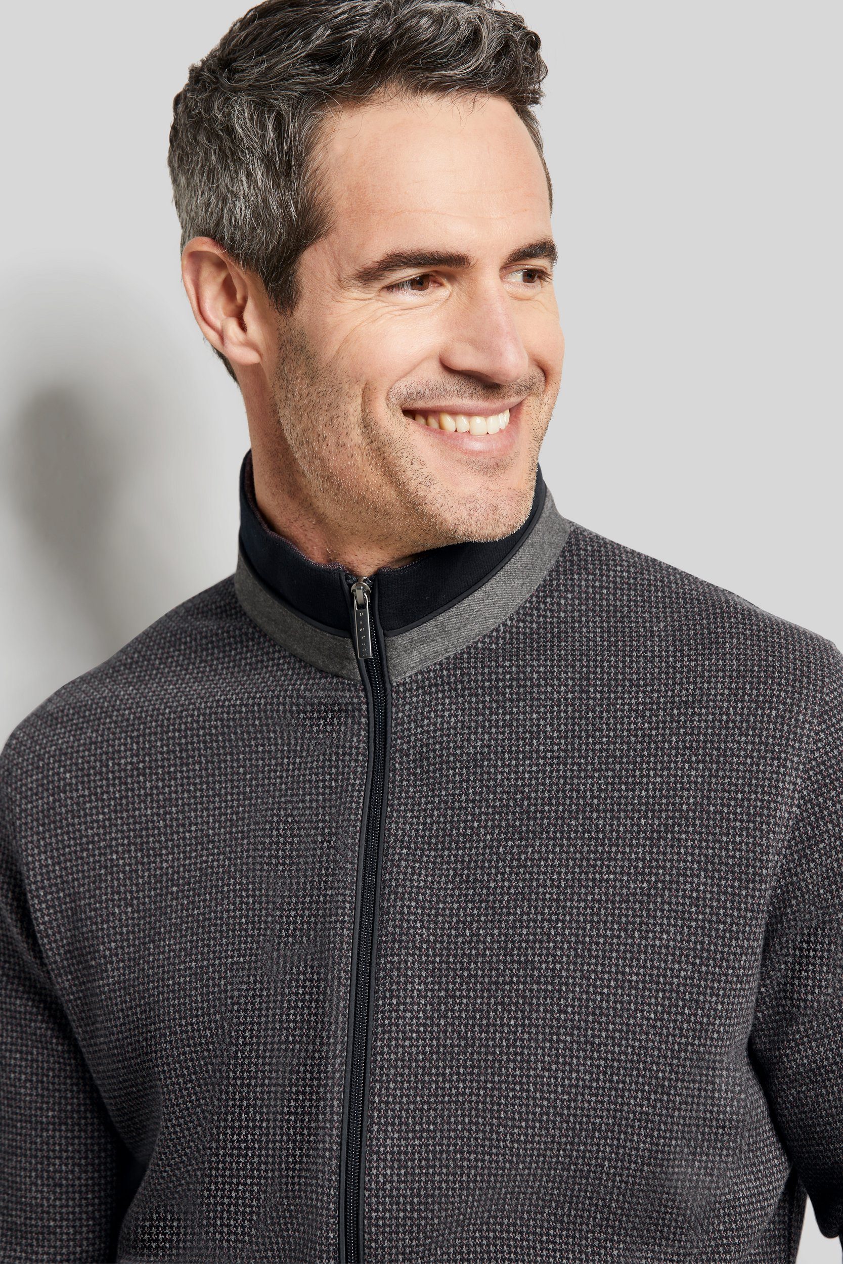 bugatti Sweatjacke mit Stehkragen
