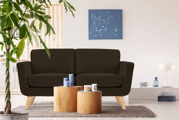 Konsimo 2-Sitzer TAGIO Sofa, Scandi-Stil, mit Armlehnen, Gestell aus Massivholz