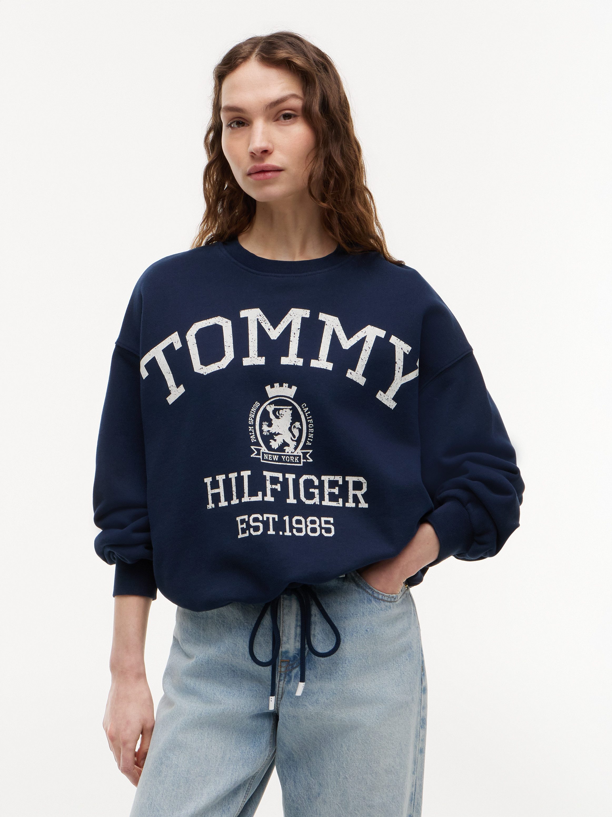 Tommy Hilfiger Sweatshirt VARSITY CREST MDRN SWEATSHIRT Baumwolle, Logo Frontdruck