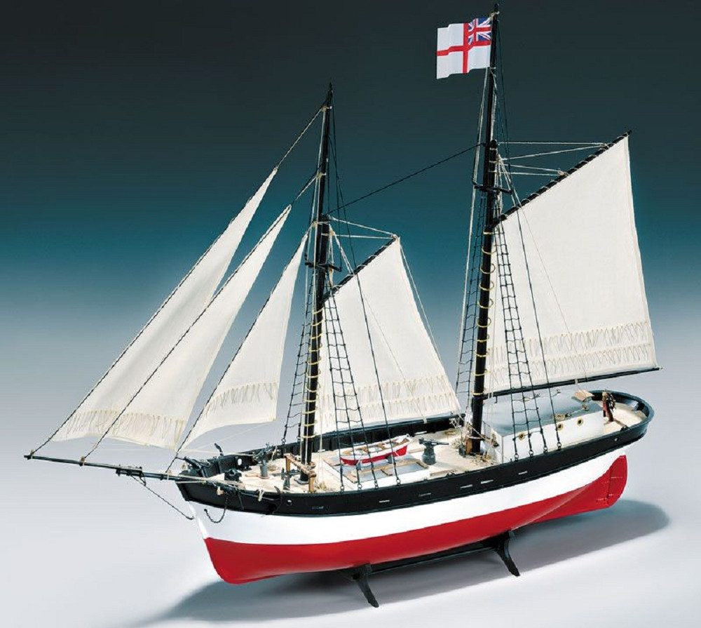 Modellbausatz Amati HMS Hunter Q-Ship 1:60 Holz Baukasten