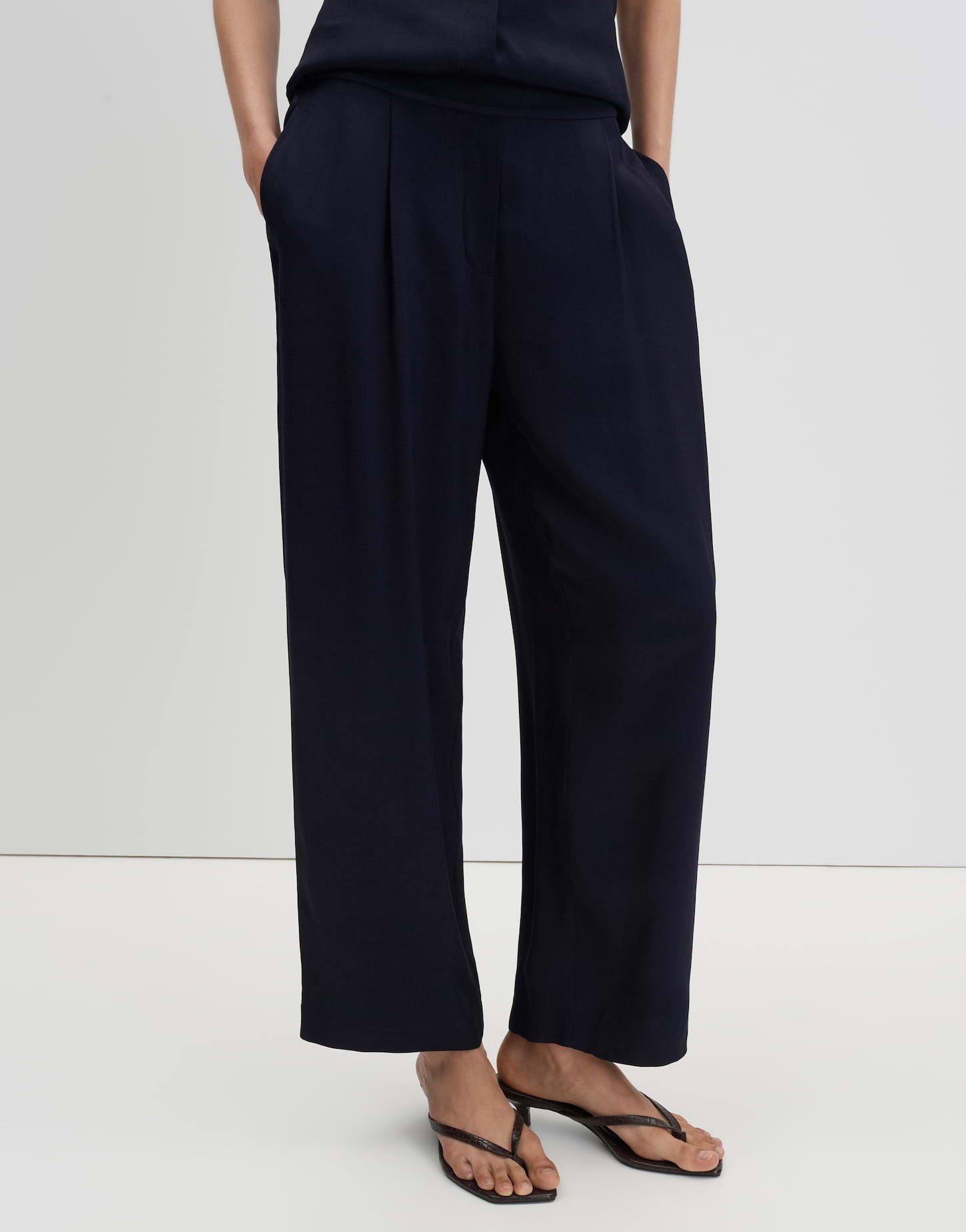someday Stoffhose Cisilia pure aus Viskose mit Twillstruktur Relaxte City Pants mit Bundfalten