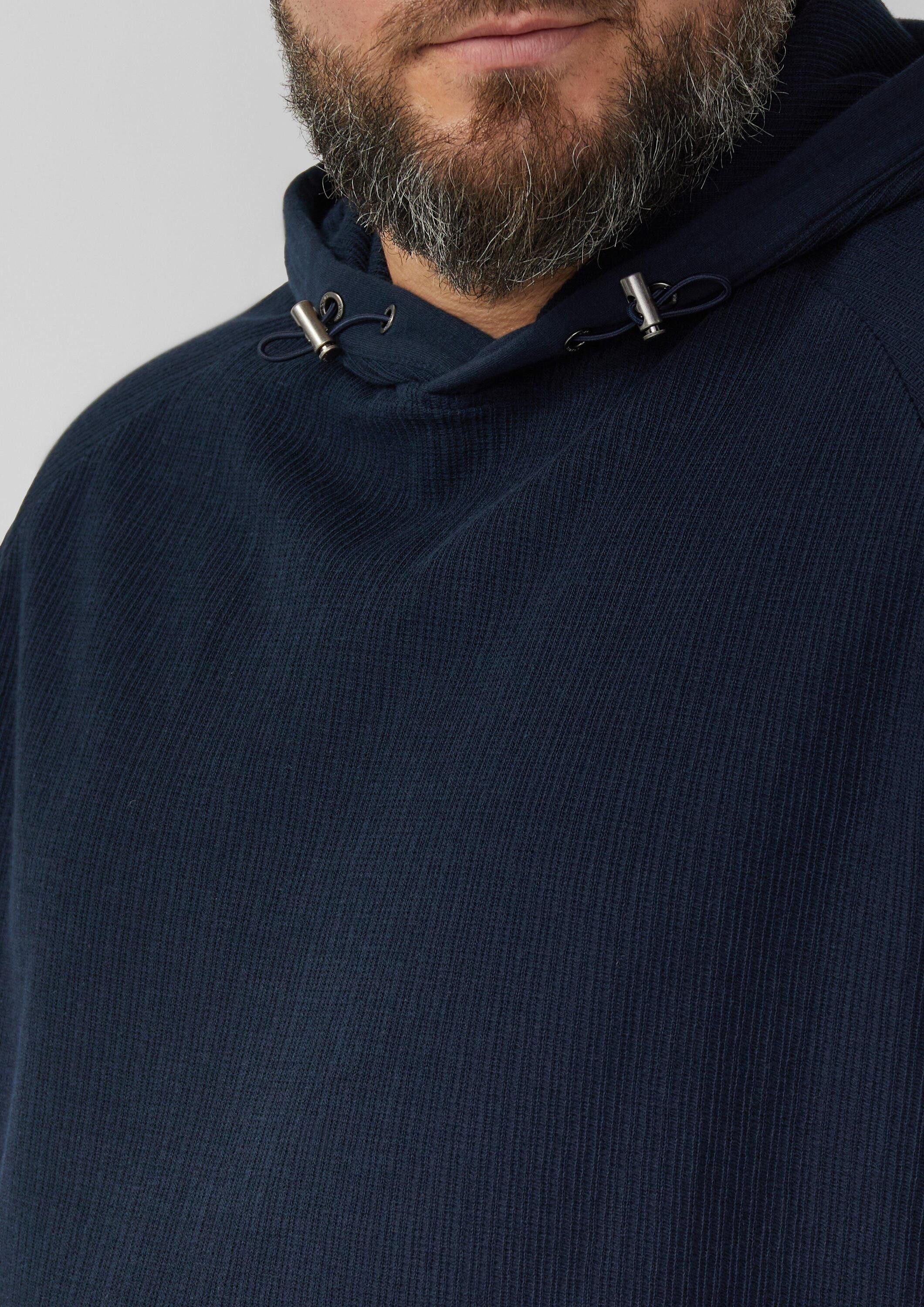 s.Oliver Sweatshirt Sweatshirt Strukturiertes Kapuzen-Sweatshirt mit Raglanärmeln