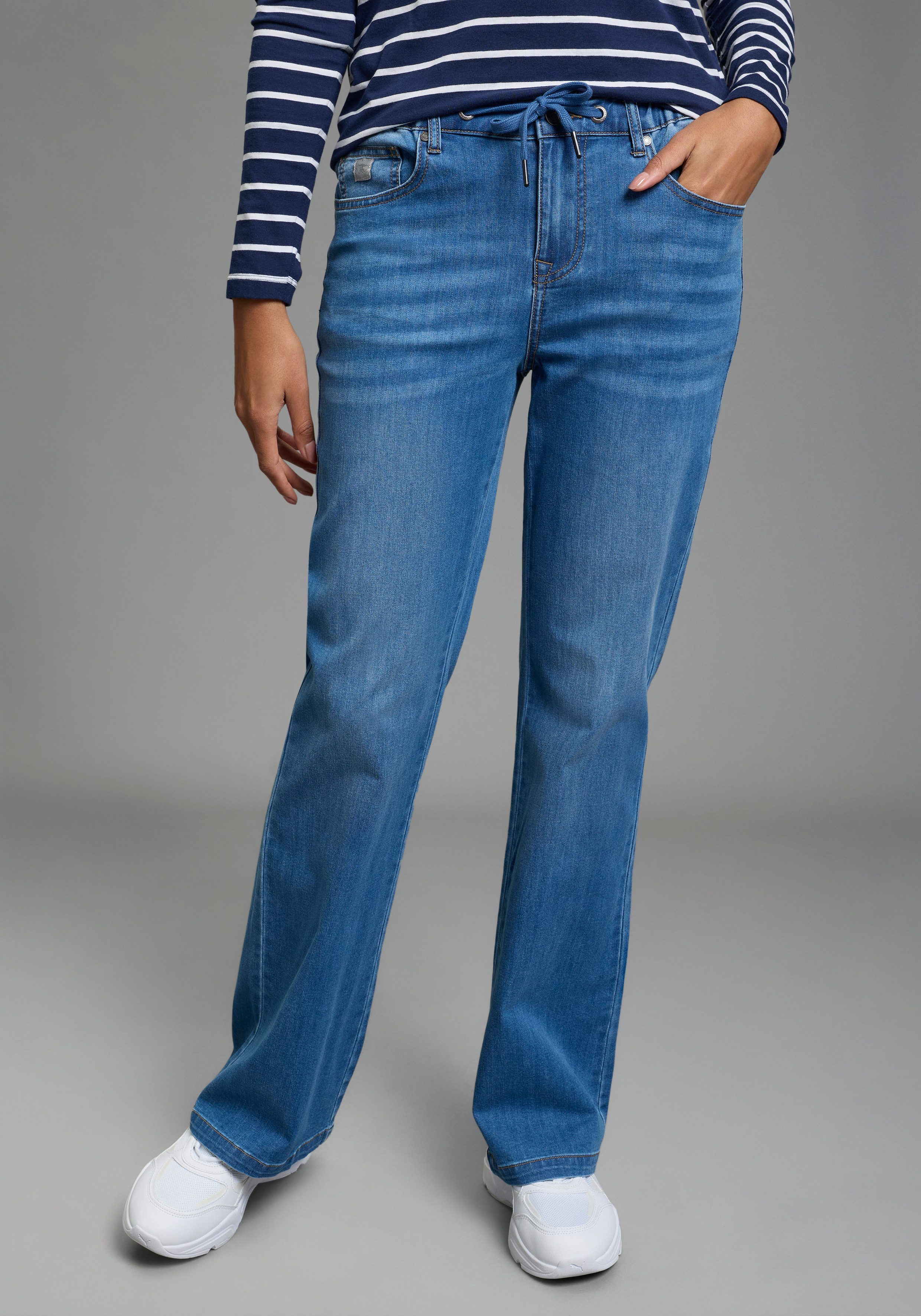 KangaROOS Weite Jeans normale Passform, reguläre Leibhöhe