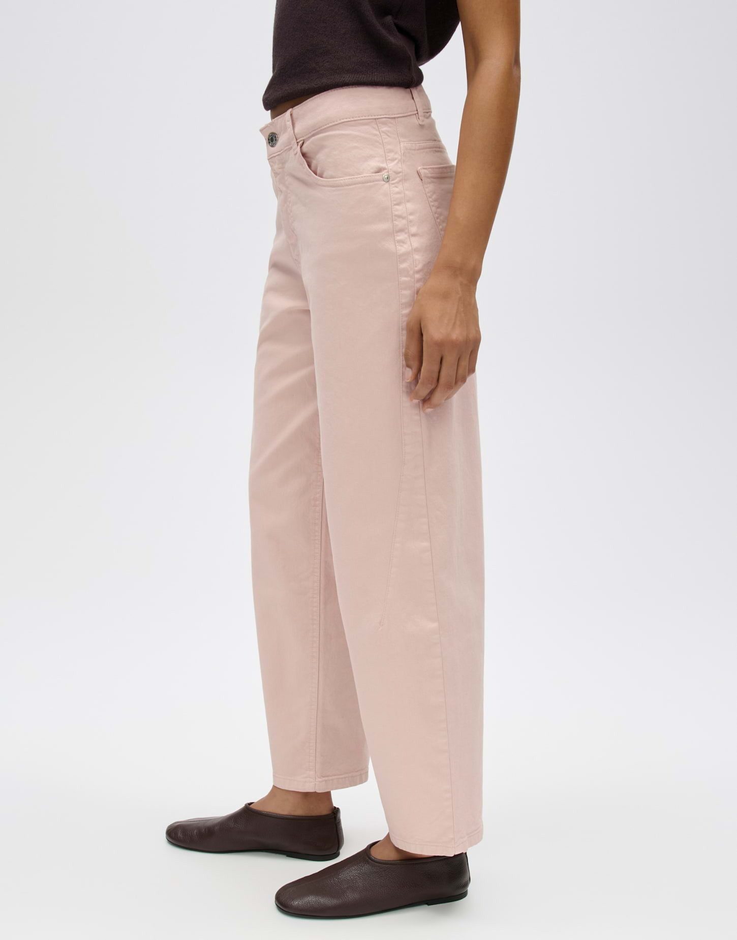 OPUS Relax-fit-Jeans Barrel Jeans aus Baumwollmix Mid Rise Weicher Griff, 5-Pocket-Design, verdeckter Zip-Fly – Bild 5 von 5