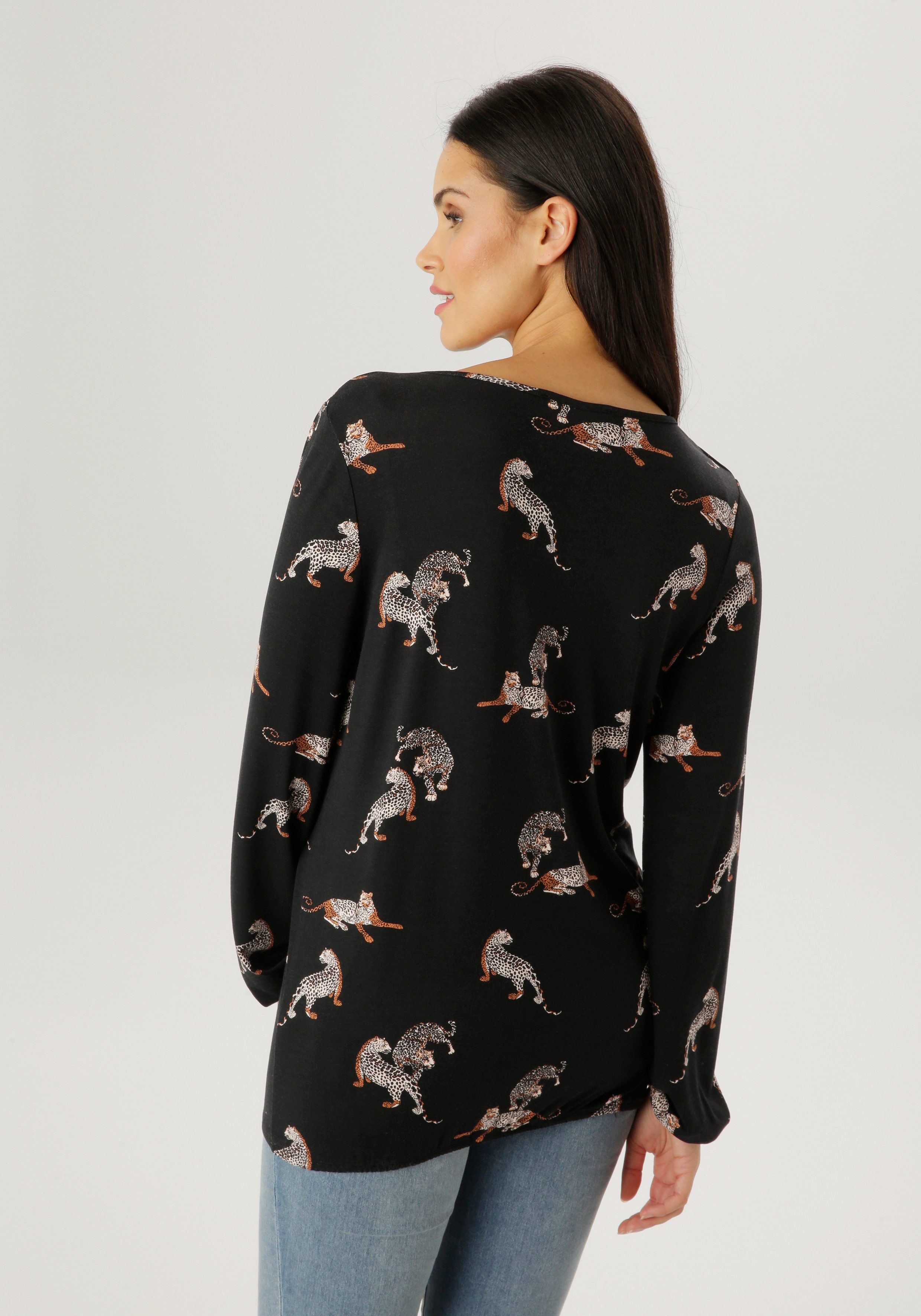 Aniston SELECTED Langarmshirt mit Cut-out und trendigen Leoparden allover - NEUE KOLLEKTION