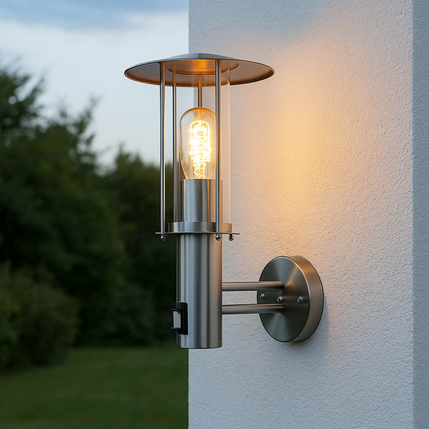 Licht-Erlebnisse Außen-Wandleuchte ARTHUR, ohne Leuchtmittel, Wandleuchte außen Bewegungssensor in Silber IP44 E27 Glas Edelstahl