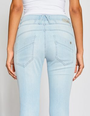 GANG Relax-fit-Jeans 94GERDA aus besonders weicher Denim Qualität