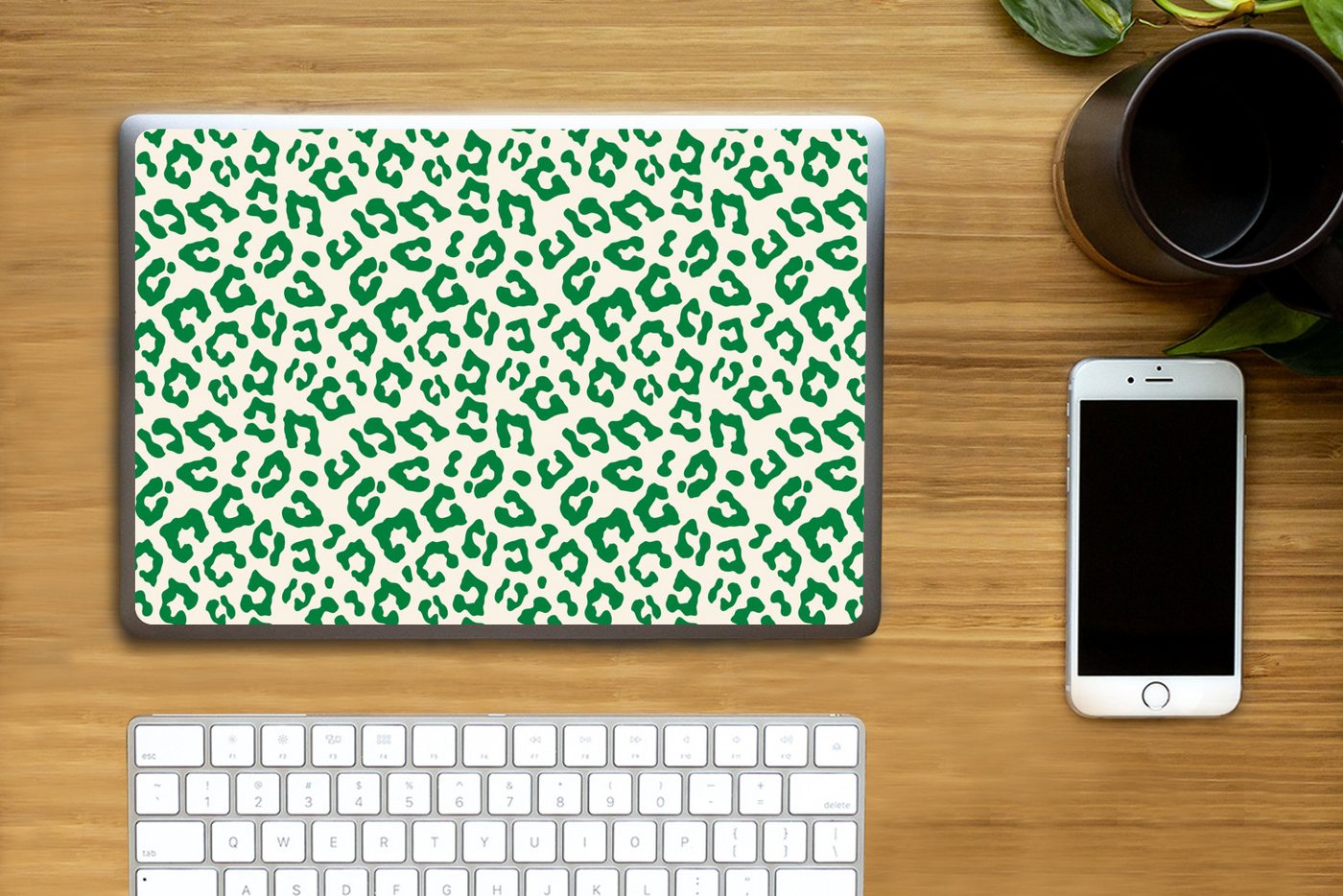 Thumbnail - MuchoWow Laptop-Aufkleber Pantherdruck - Grün - Beige - Tierdruck, (1tlg), Laptop Folien Cover, Aufkleber, Sticker, Schu...