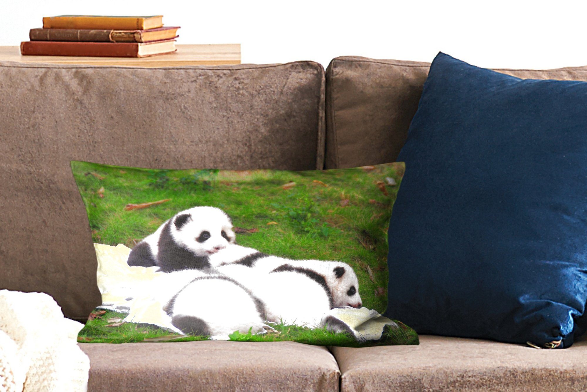 Dekokissen Pandas Decke, - mit Füllung, Gras Zierkissen, Schlafzimmer Dekokissen MuchoWow - Dekoration, Wohzimmer