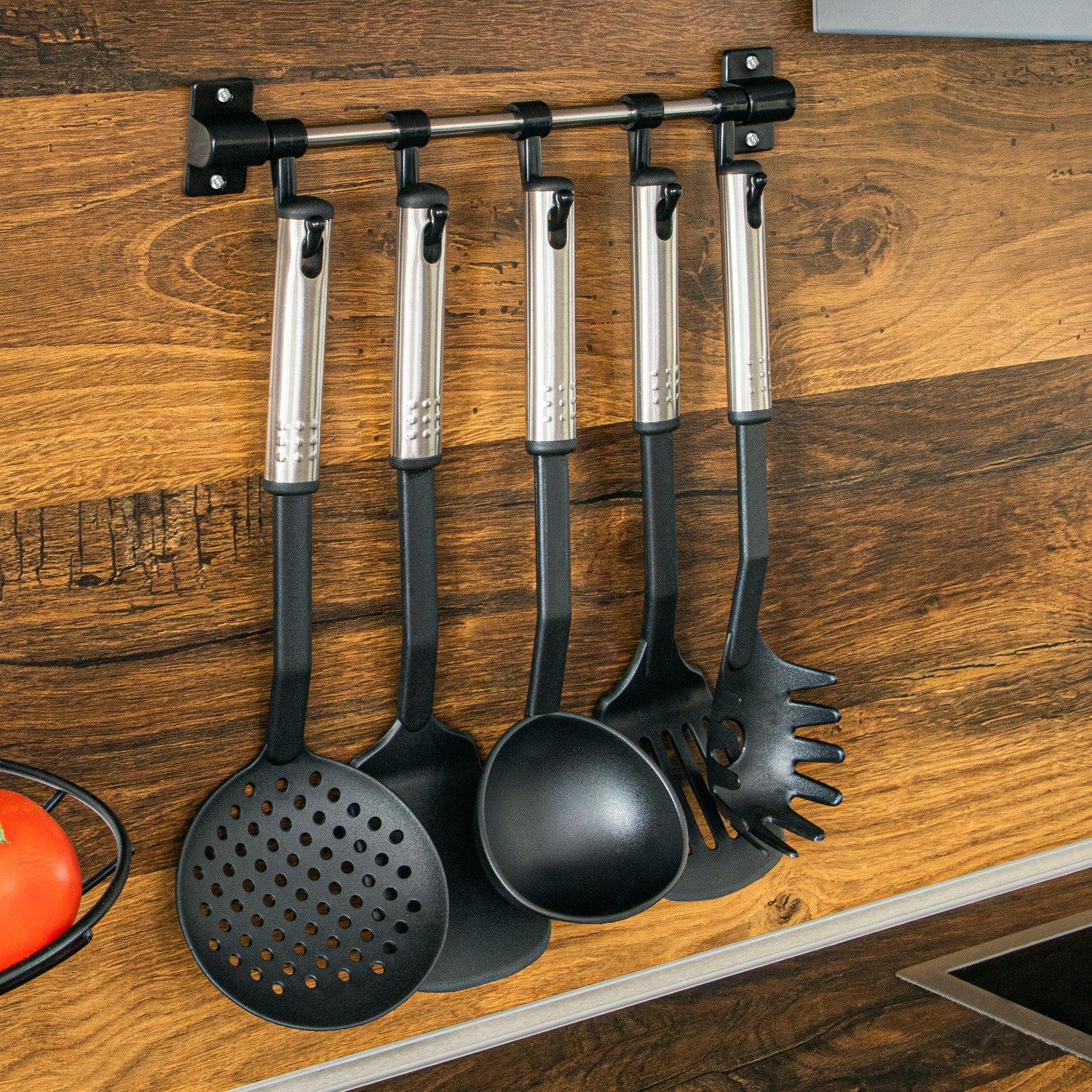 Haushalt International Küchenorganizer-Set Küchenhelferset Schaumlöffel Pfannenwender Suppenkelle Spaghettilöffel, (Kochhelfer aus Kunststoff und Edelstahl, 6-tlg., 2 Pfannenwender Schaumlöffel Spaghettilöffell Suppenkelle Leiste), inklusive Aufhängeleiste mit 5 Haken