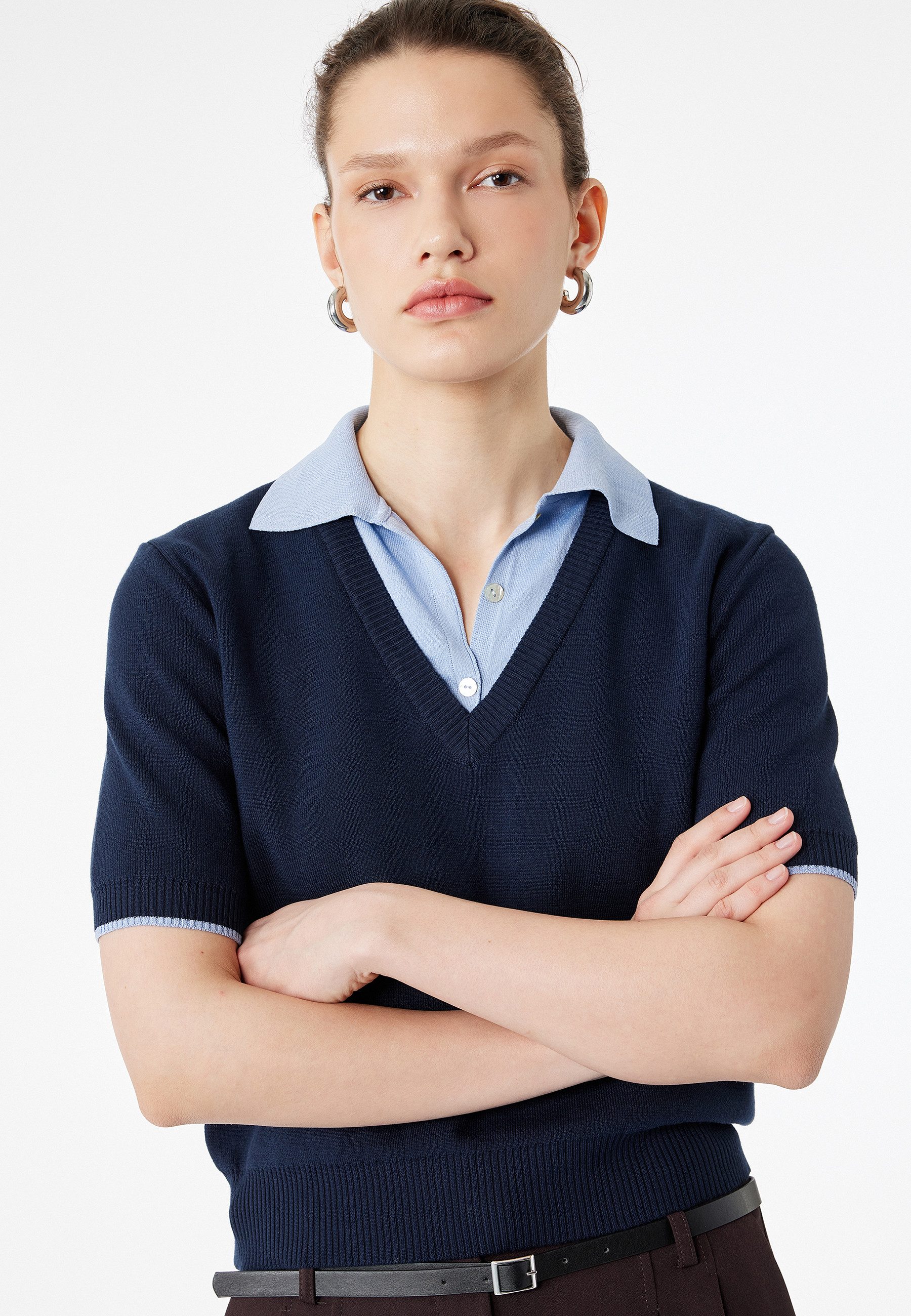 Sweater Polokragen Einsatz Von Zwei Verschiedenen Stoffen Sweater
