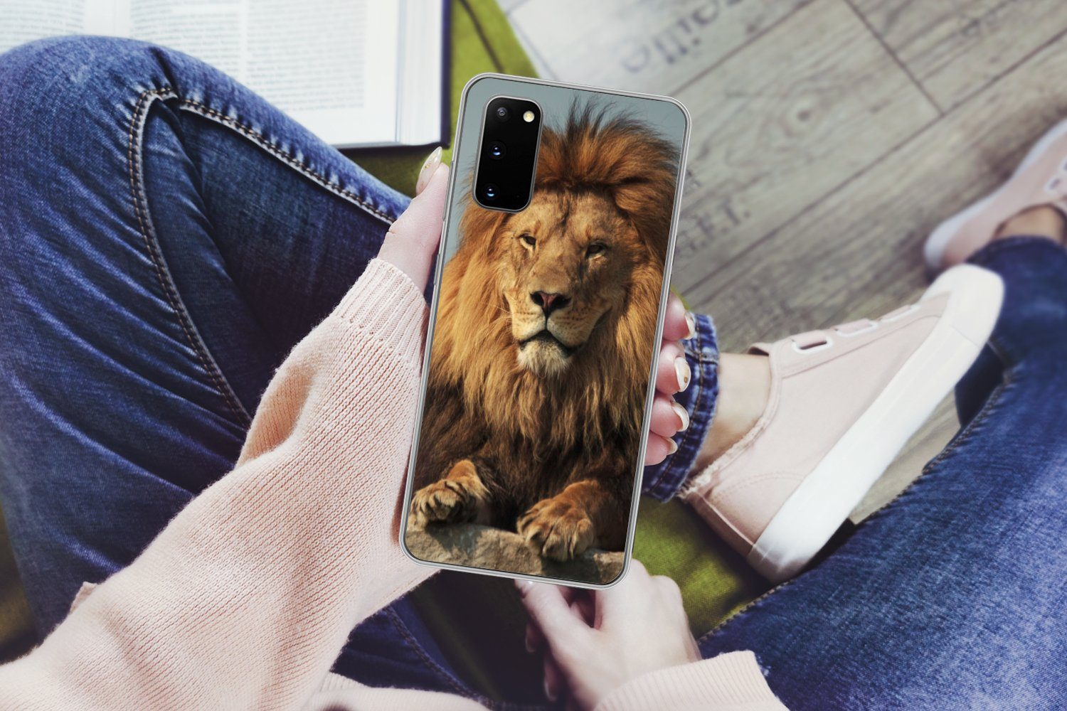 MuchoWow Handyhülle für Samsung Galaxy S20 Löwe - Felsen - Porträt, Phone Case, Silikon, Schutzhülle Dünn