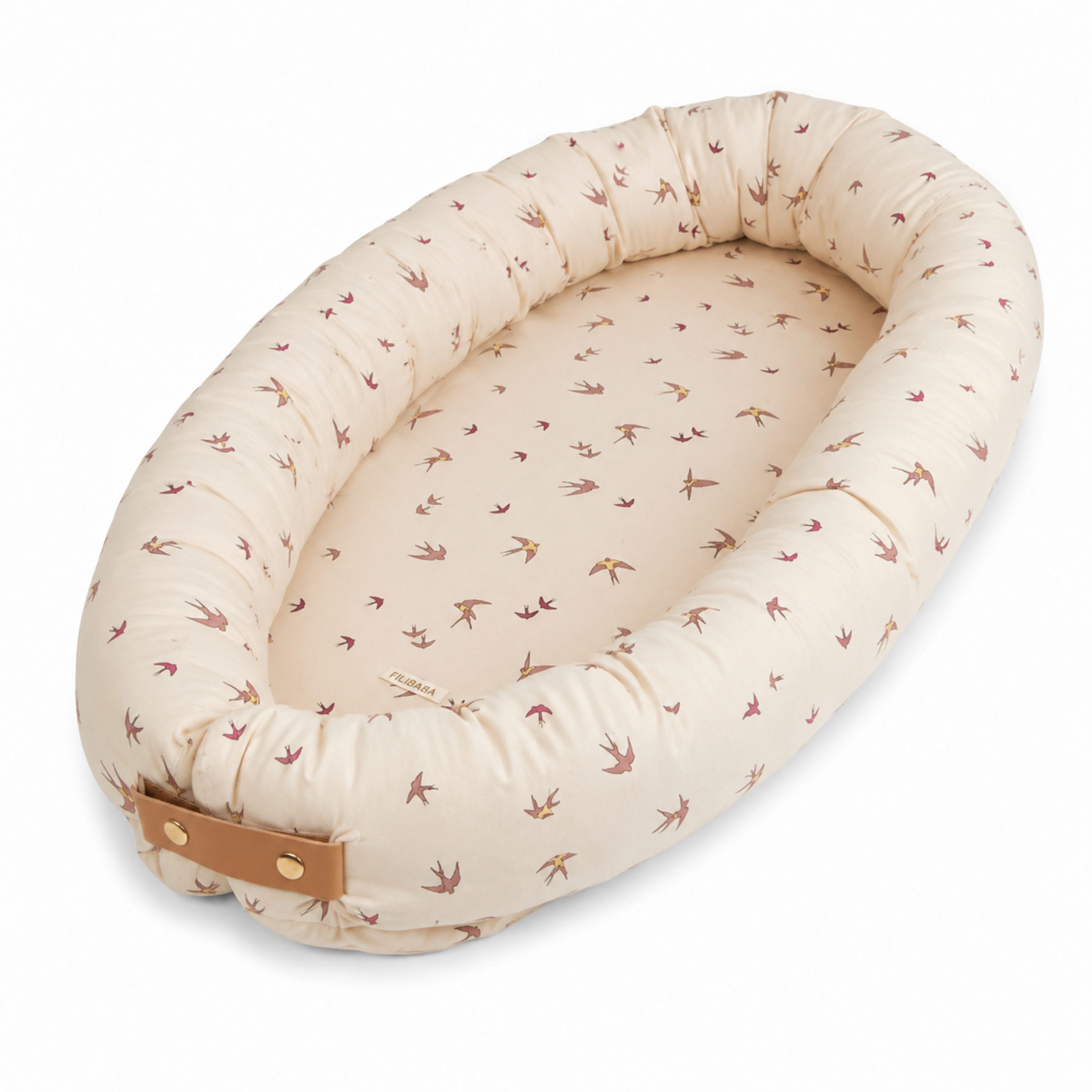 FILIBABBA Babybett Filibabba Babynest Dancing Swallow – gemütliches Babybett, Bio-Baumwolle, Das innovative 2-in-1-Design