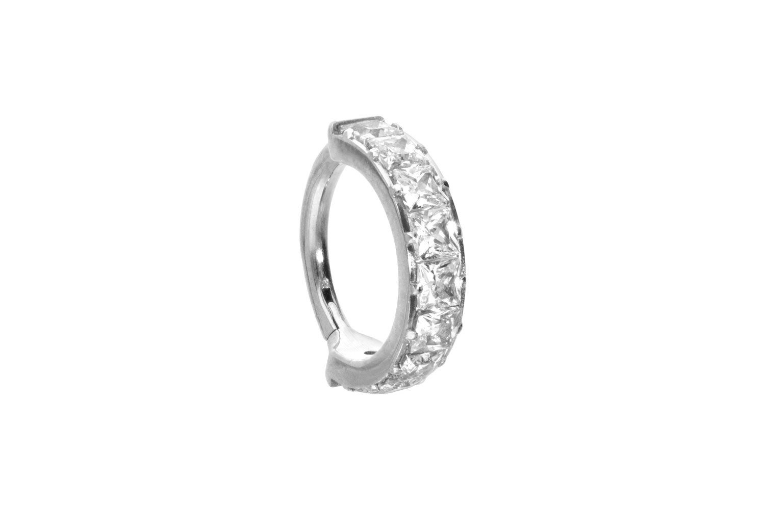 PIERCINGLINE Nasenpiercing Titan Segmentring Clicker EINGEFASSTE KRISTALLE Ohrpiercing Septum (Clicker, 1-tlg), Ohrpiercing für Conch, Helix, Tragus, Daith, Lobe