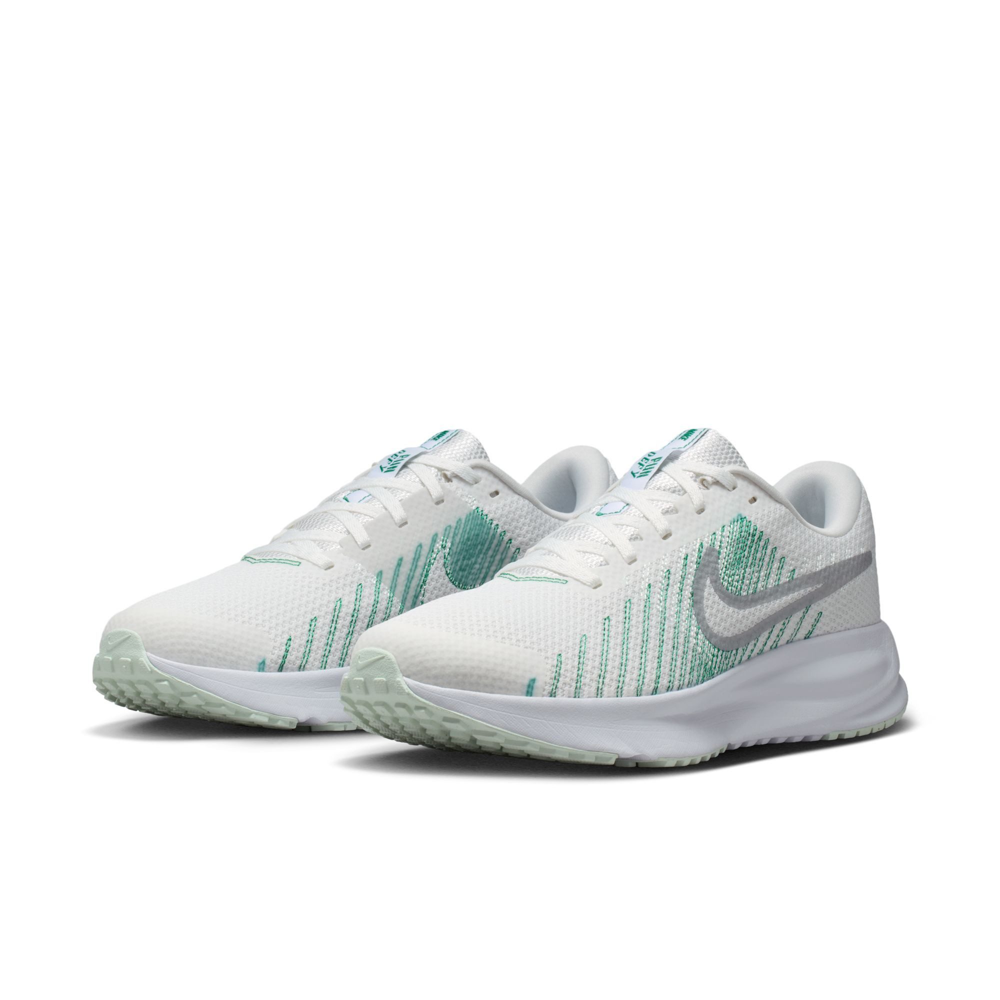 Nike Run Defy Laufschuh