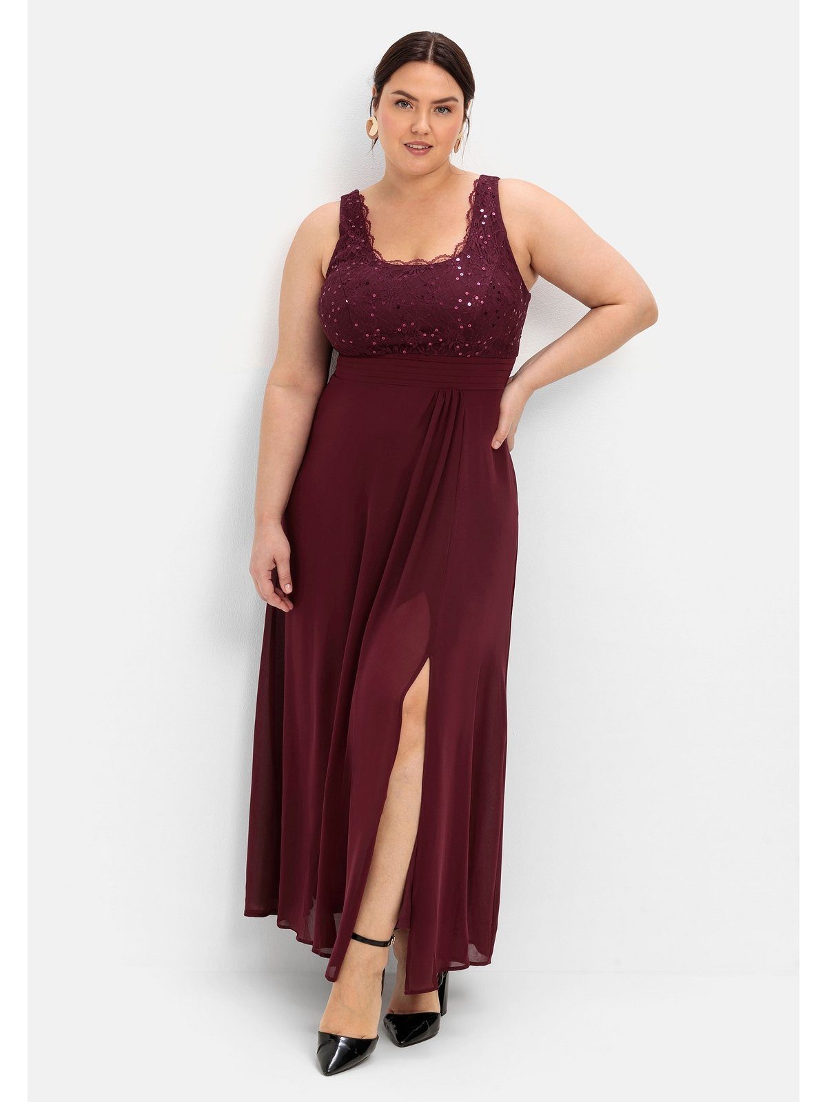 Sheego Abendkleid Große Größen mit floraler Spitze