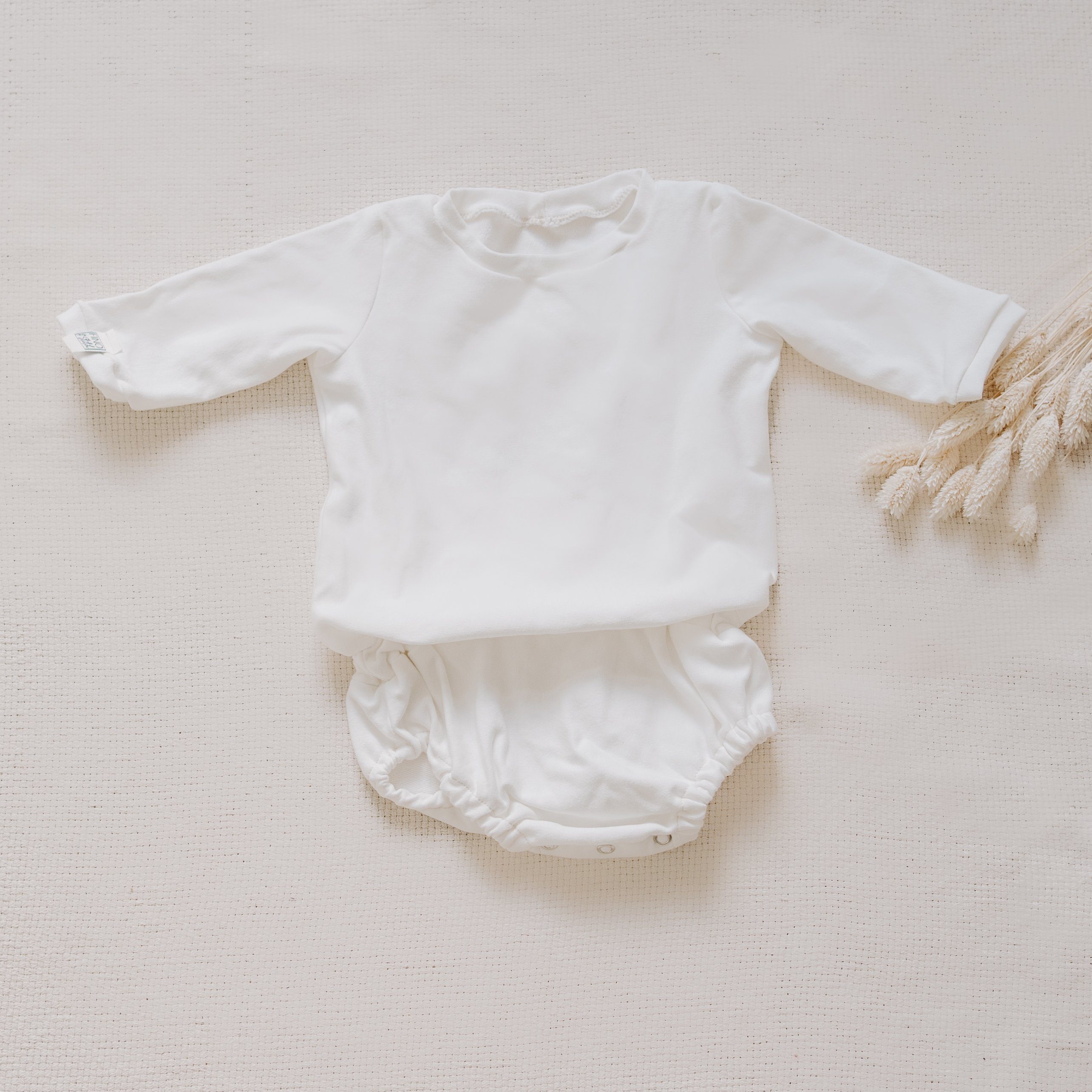 FINO & Stitch Kreativset DIY zugeschnitten Baby&Kids selbst Longshirt nähen - Nähset - zum cream