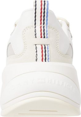 Tommy Hilfiger FASHION CHUNKY RUNNER STRIPES Wedgesneaker mit seitlichem TH-Logo, Freizeitschuh, Halbschuh, Schnürschuh