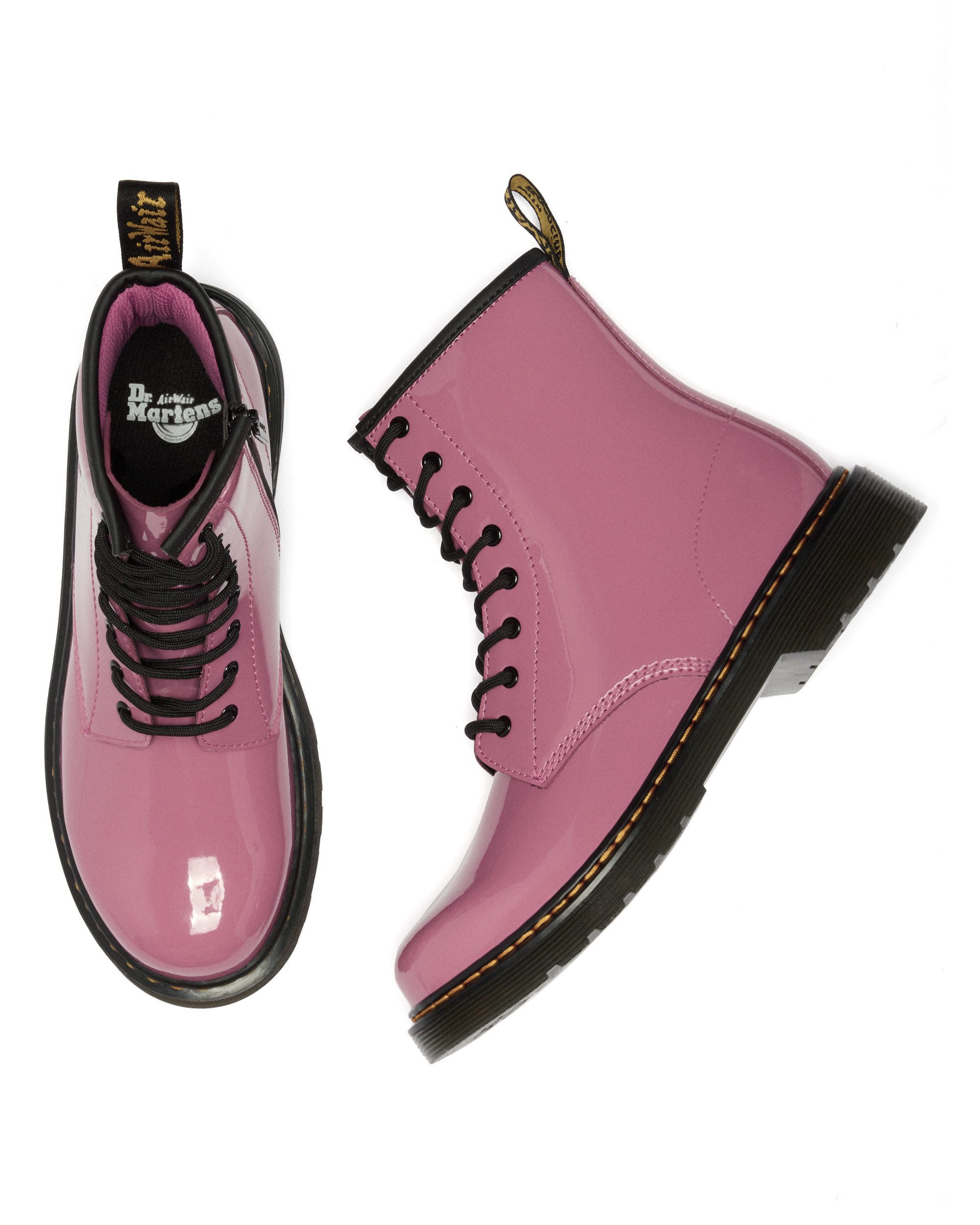 DR. MARTENS 1460 Y Black Patent Lamper Schnürboots Kinder Stiefel, Boots mit logobedruckter Anziehlasche – Bild 4 von 5