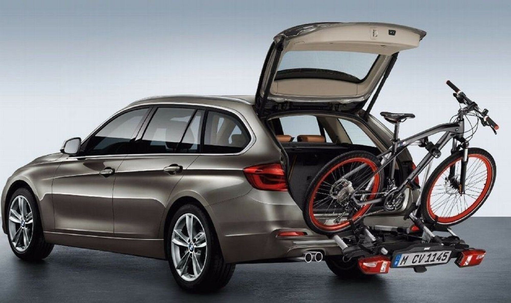 BMW Bremsscheibe Original BMW Fahrrad-Heckträger Pro 2.0 für 2 Fahrräder /  EBike´s (1-St)