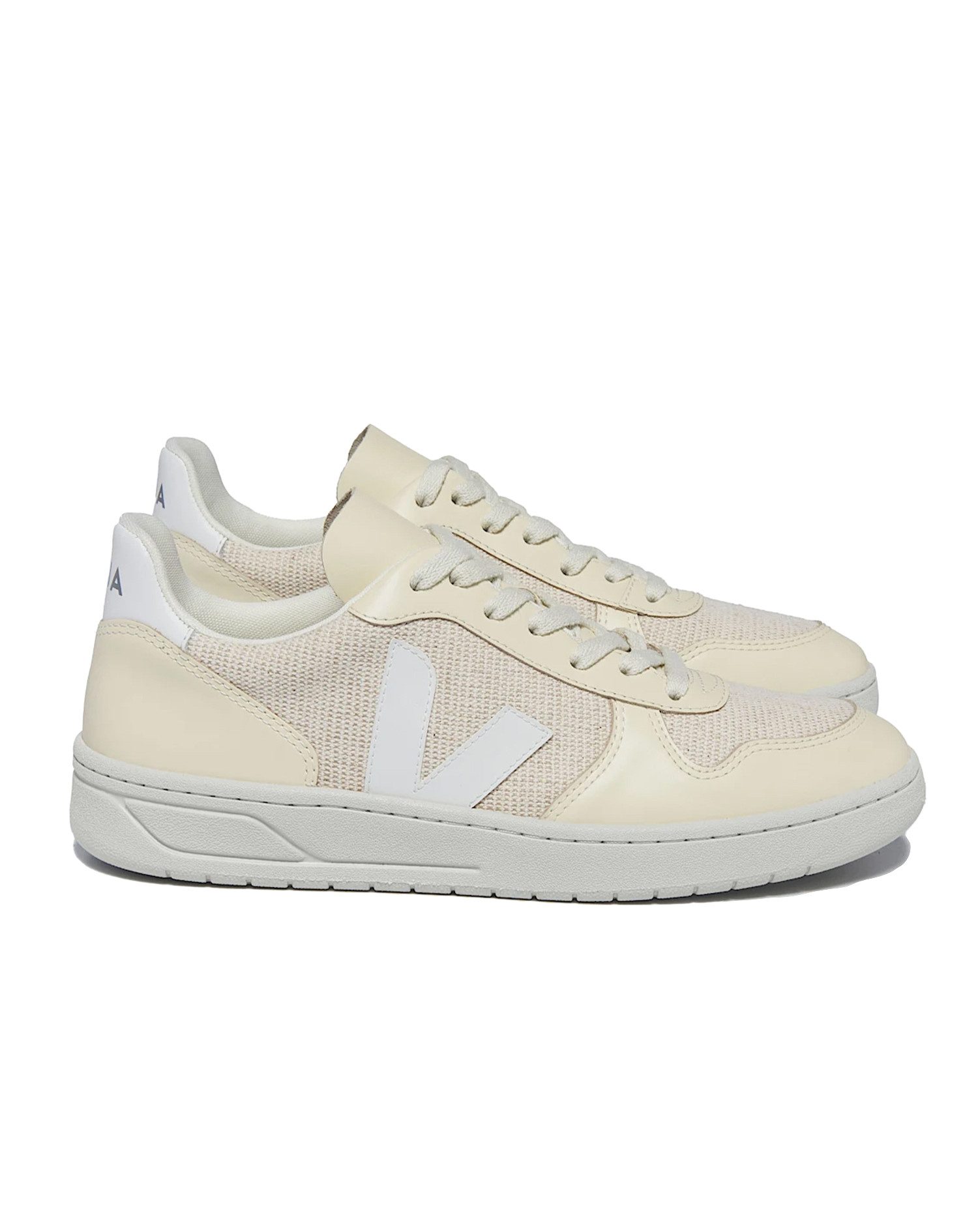 V-10 J-Mesh Sneaker