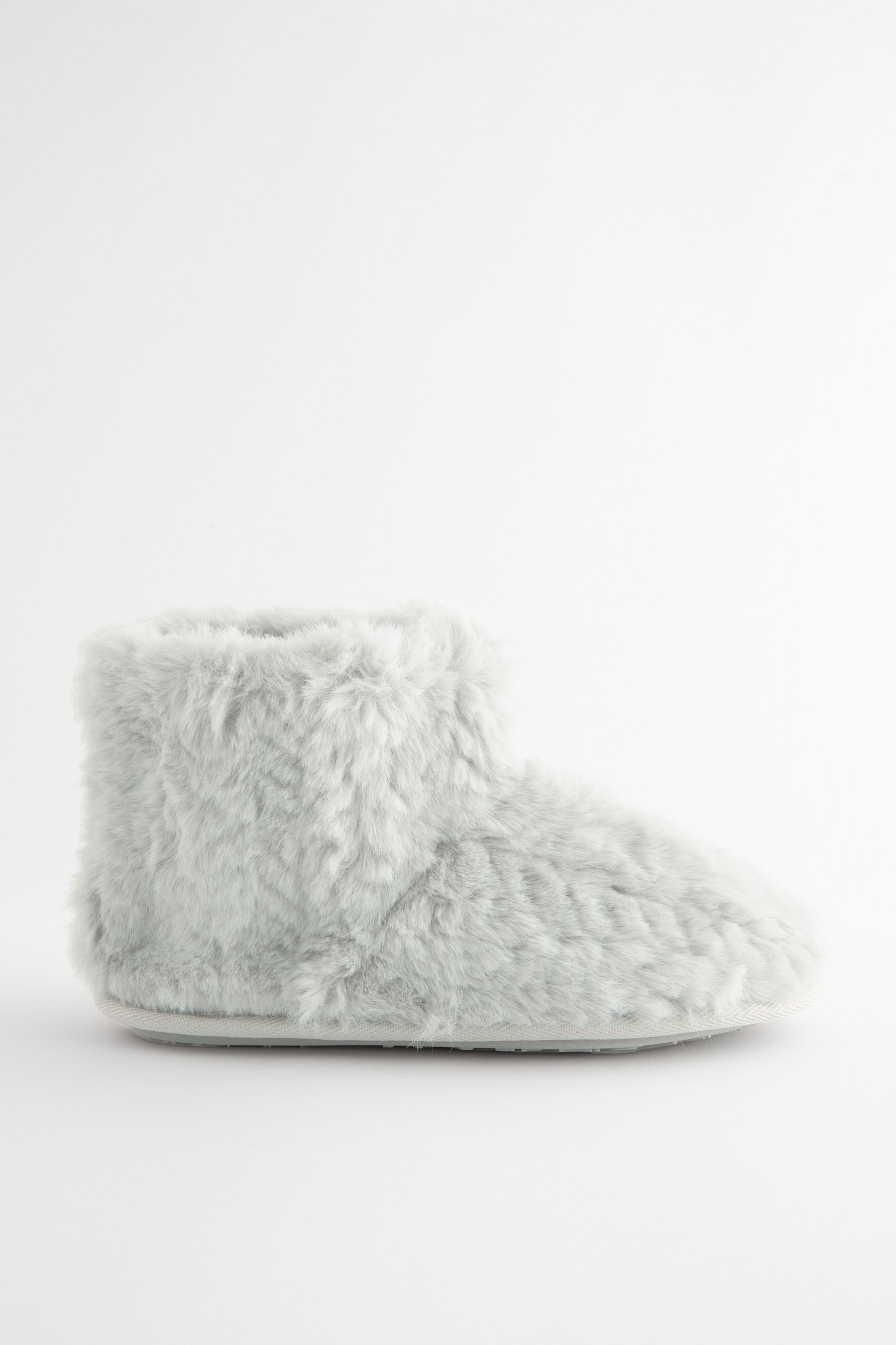 Next Hausstiefel aus Kunstfell Hausschuh (1-tlg)