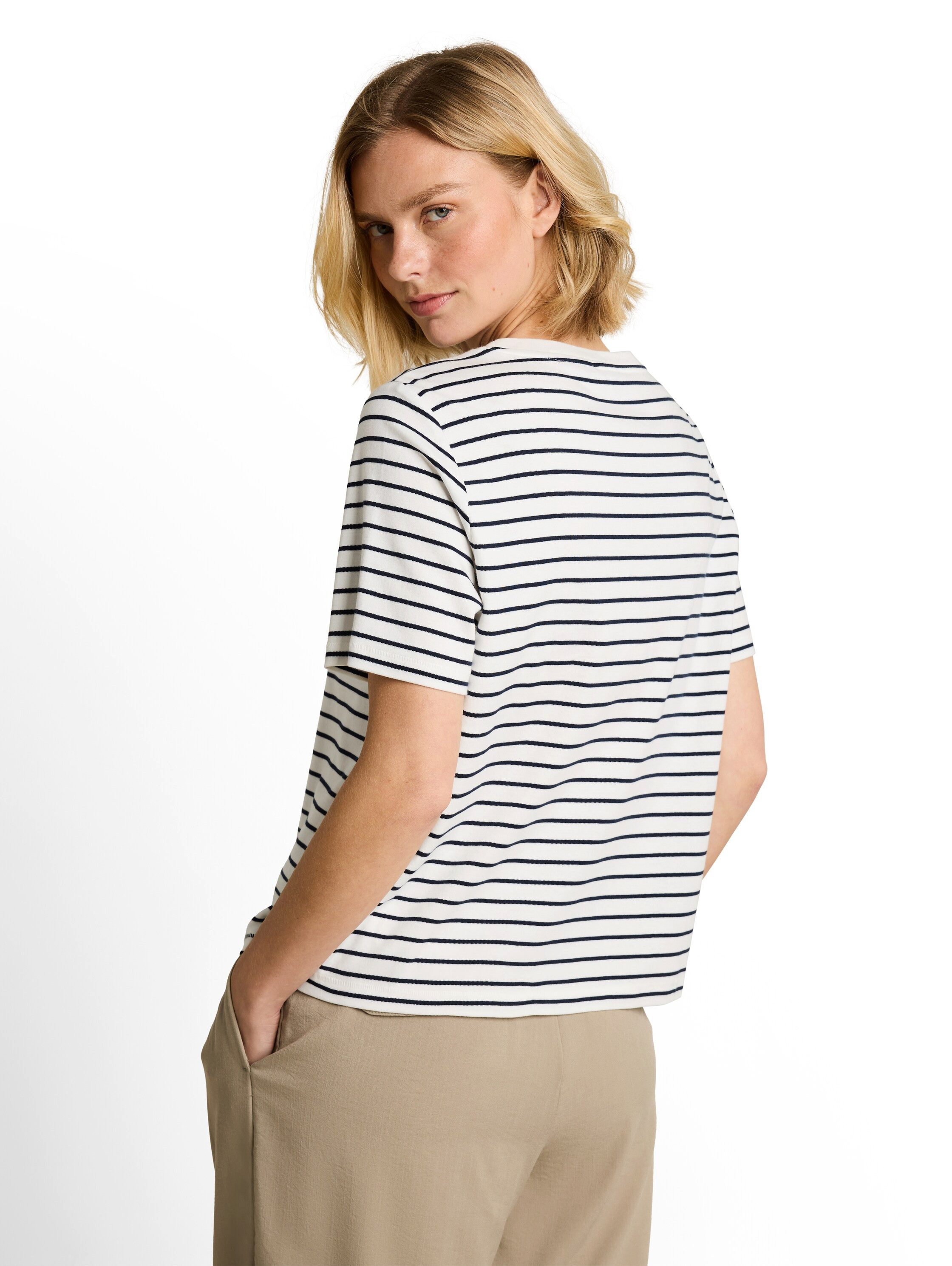 TOM TAILOR Kurzarmshirt Sommershirt im Streifen-Look und mit Workung-Stickerei – Bild 2 von 5