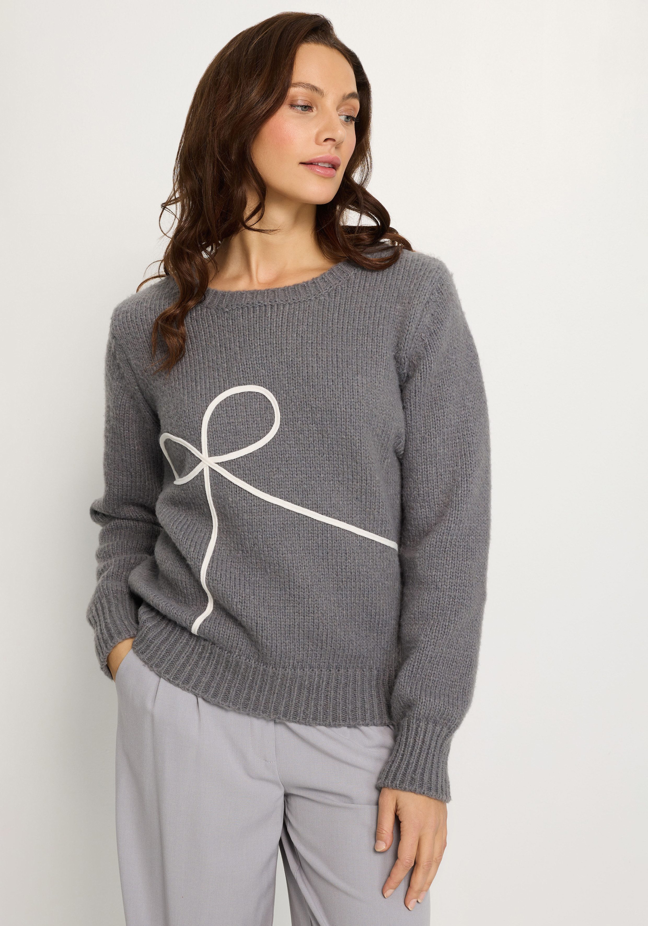 LASCANA Strickpullover mit Schleifen-Applikation vorne, casual