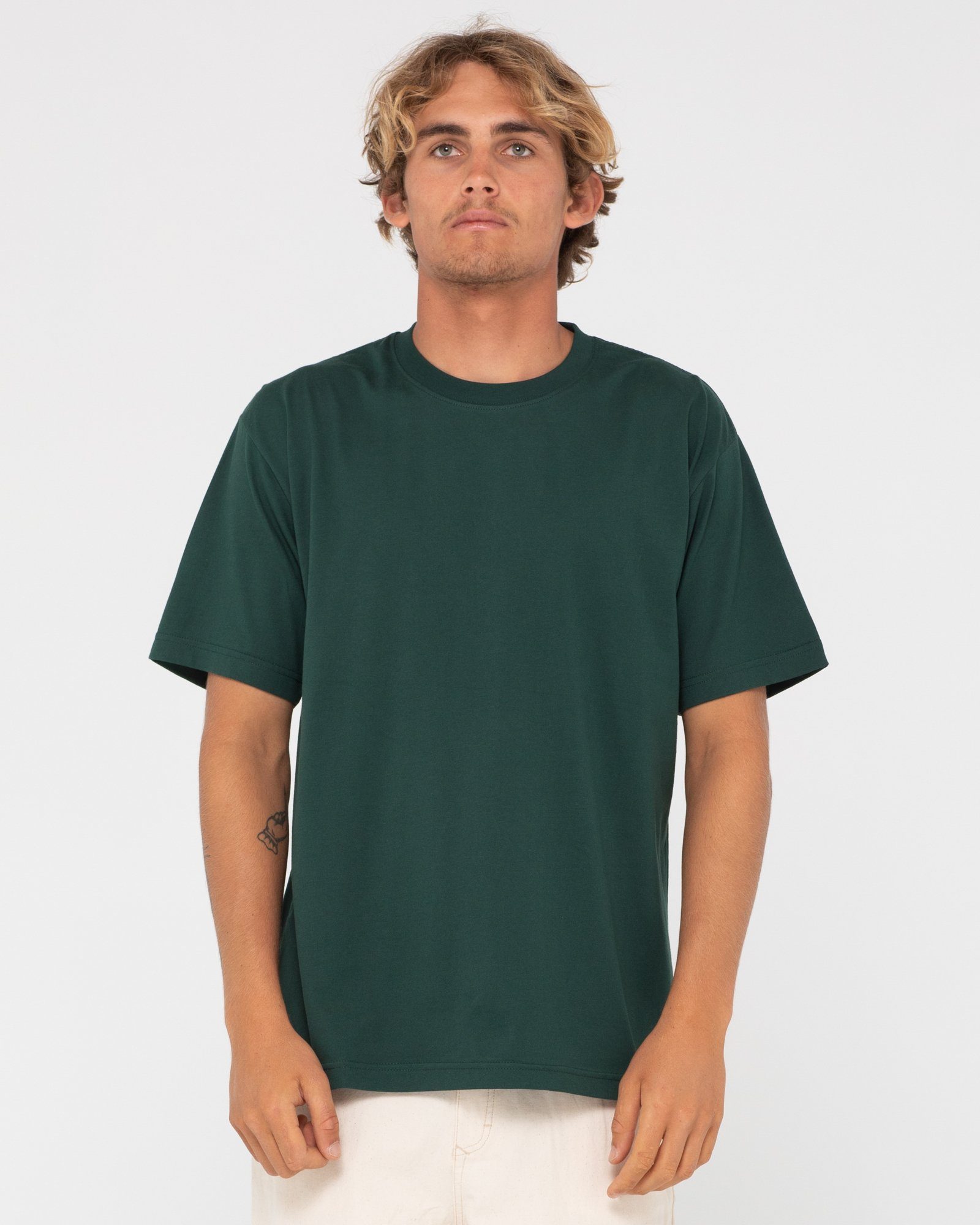 Rusty T-Shirt DELUXE BLANK S/S TEE SCARAB