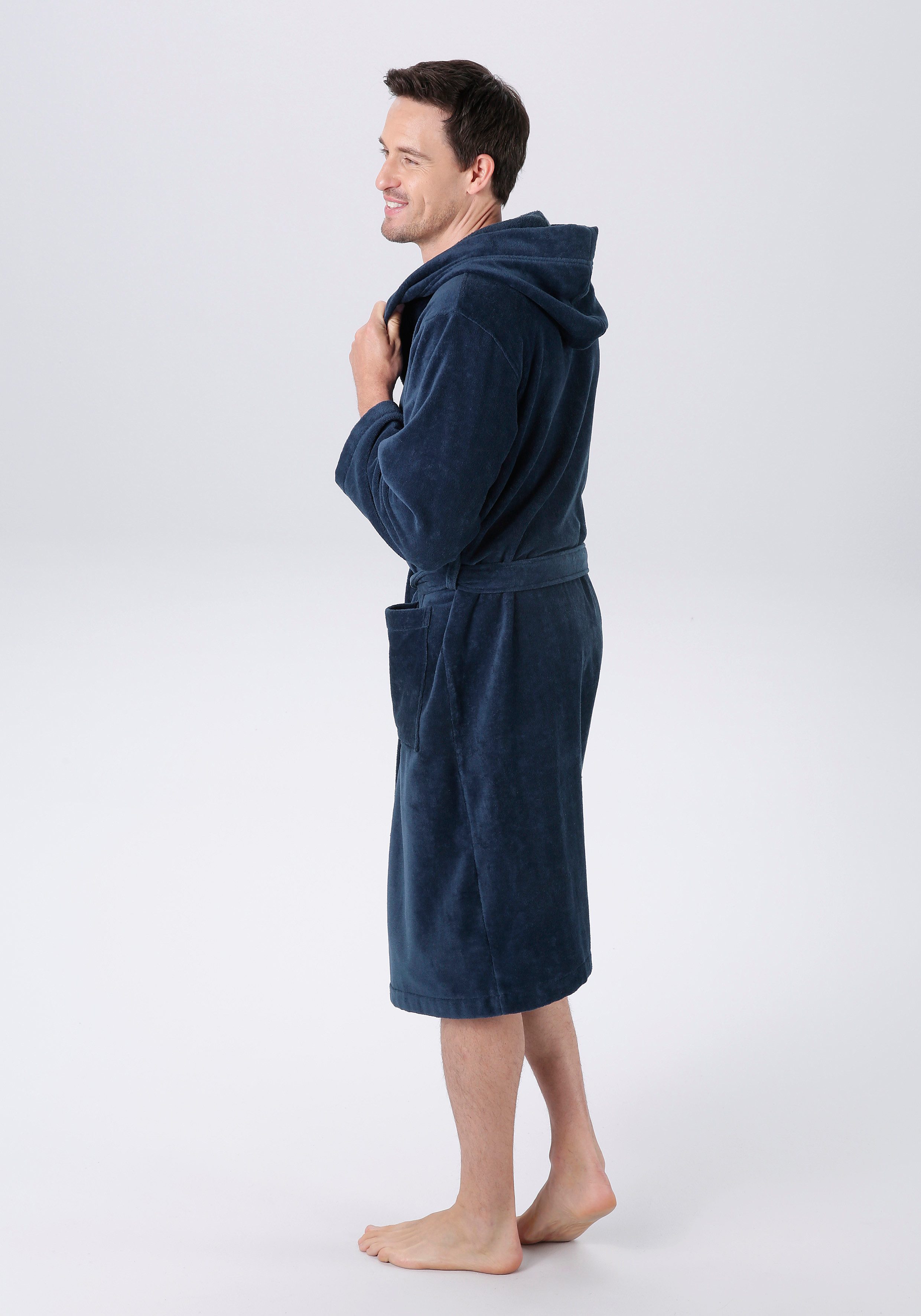 Bruno Banani Unisex-Bademantel Daniel, ideal für Sauna & Spa, Hotelbademantel, Morgenmantel, Langform, Veloursfrottier, Kapuze, Gürtel, Damen & Herren Bademantel, lang, mit Taschen, S-5XL