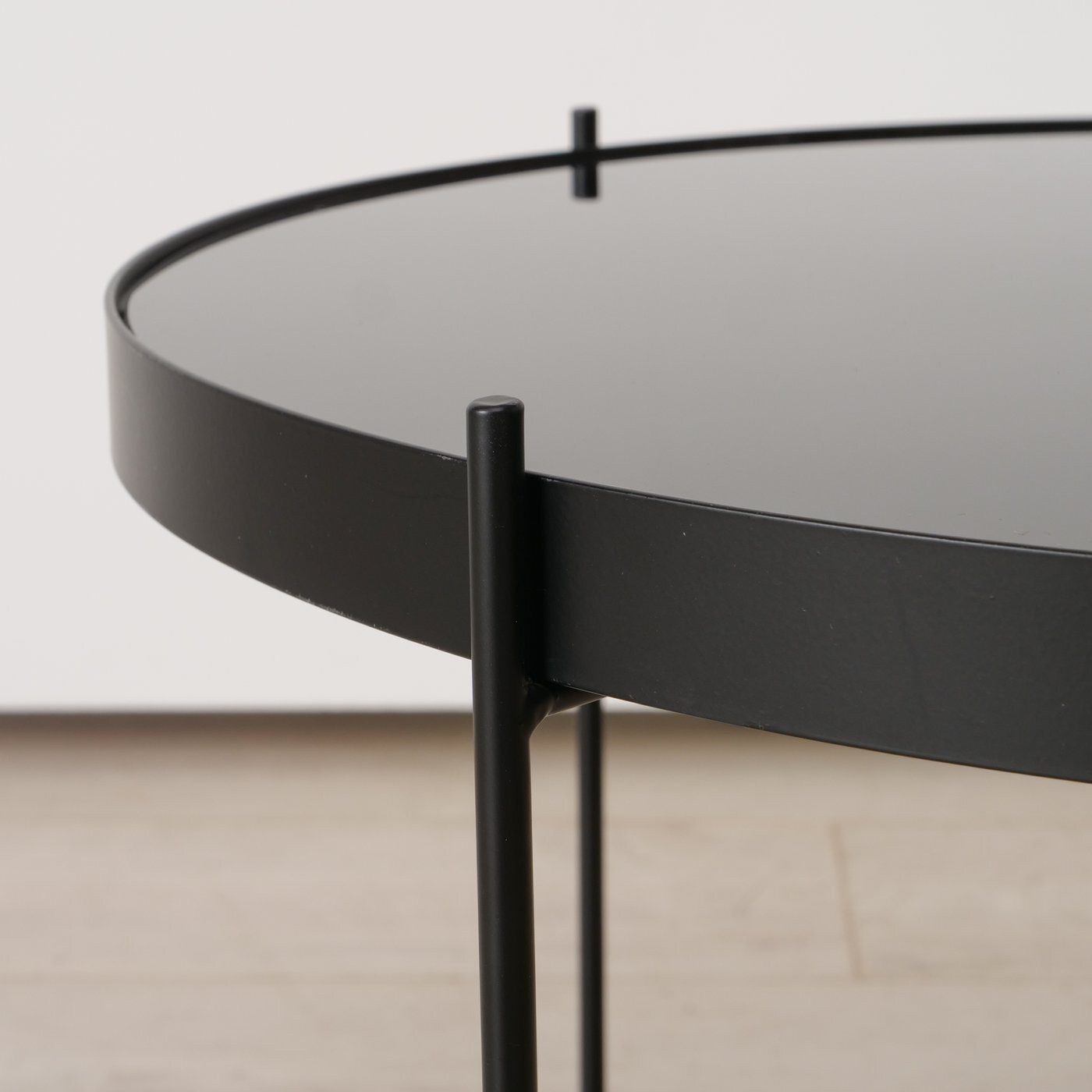 BOLTZE GRUPPE GmbH Beistelltisch Tisch aus Metall mit Glasplatte, SHERIN, 40 cm (funktional)