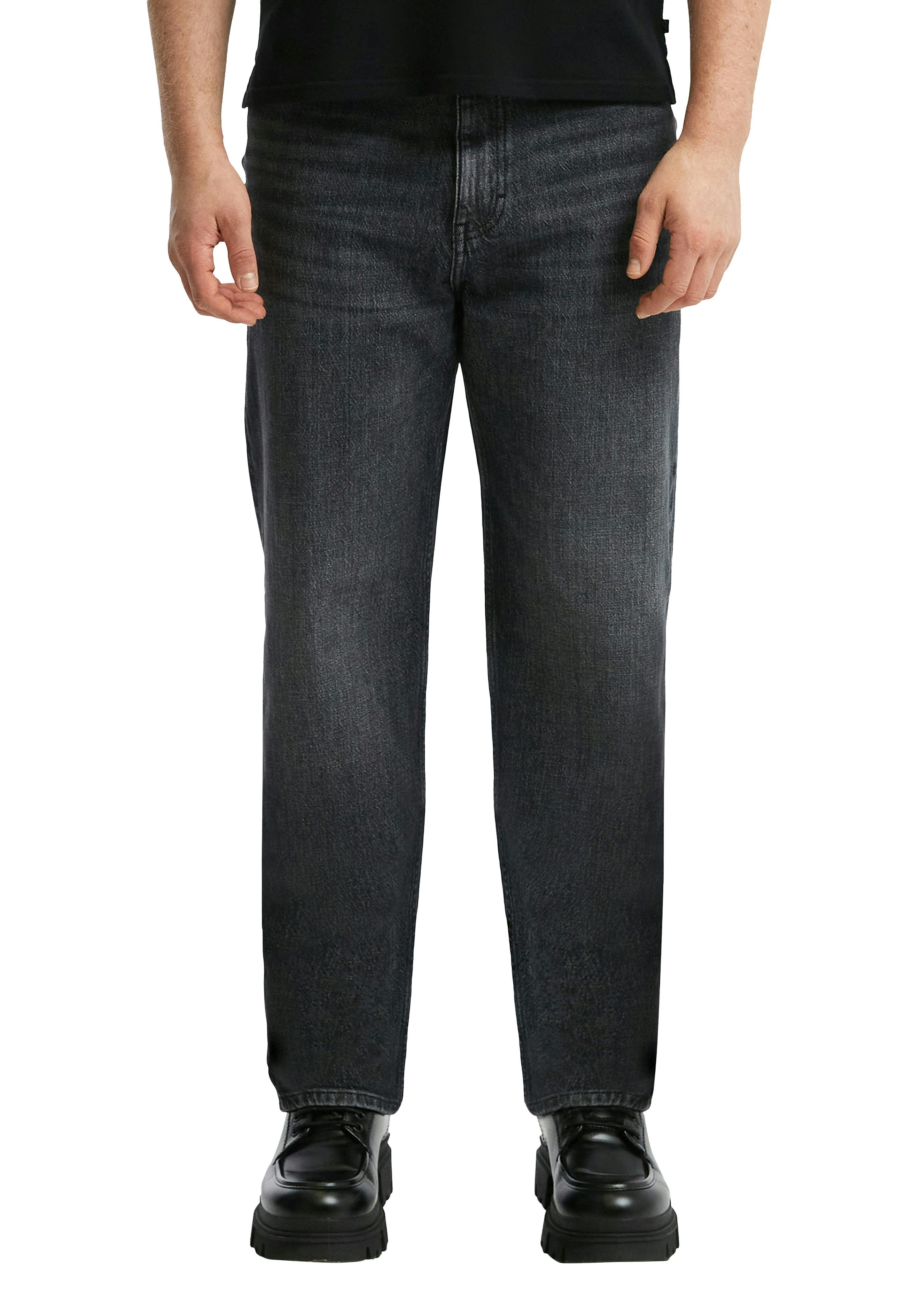 QS Relax-fit-Jeans Style Devon im Five-Pocket Style